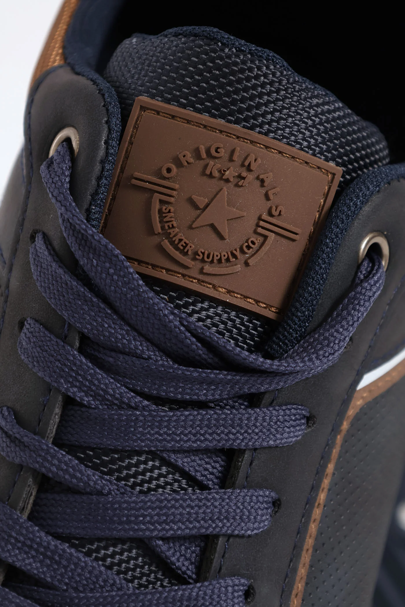 River Panelled Casual Sneaker - Navy - Image 7