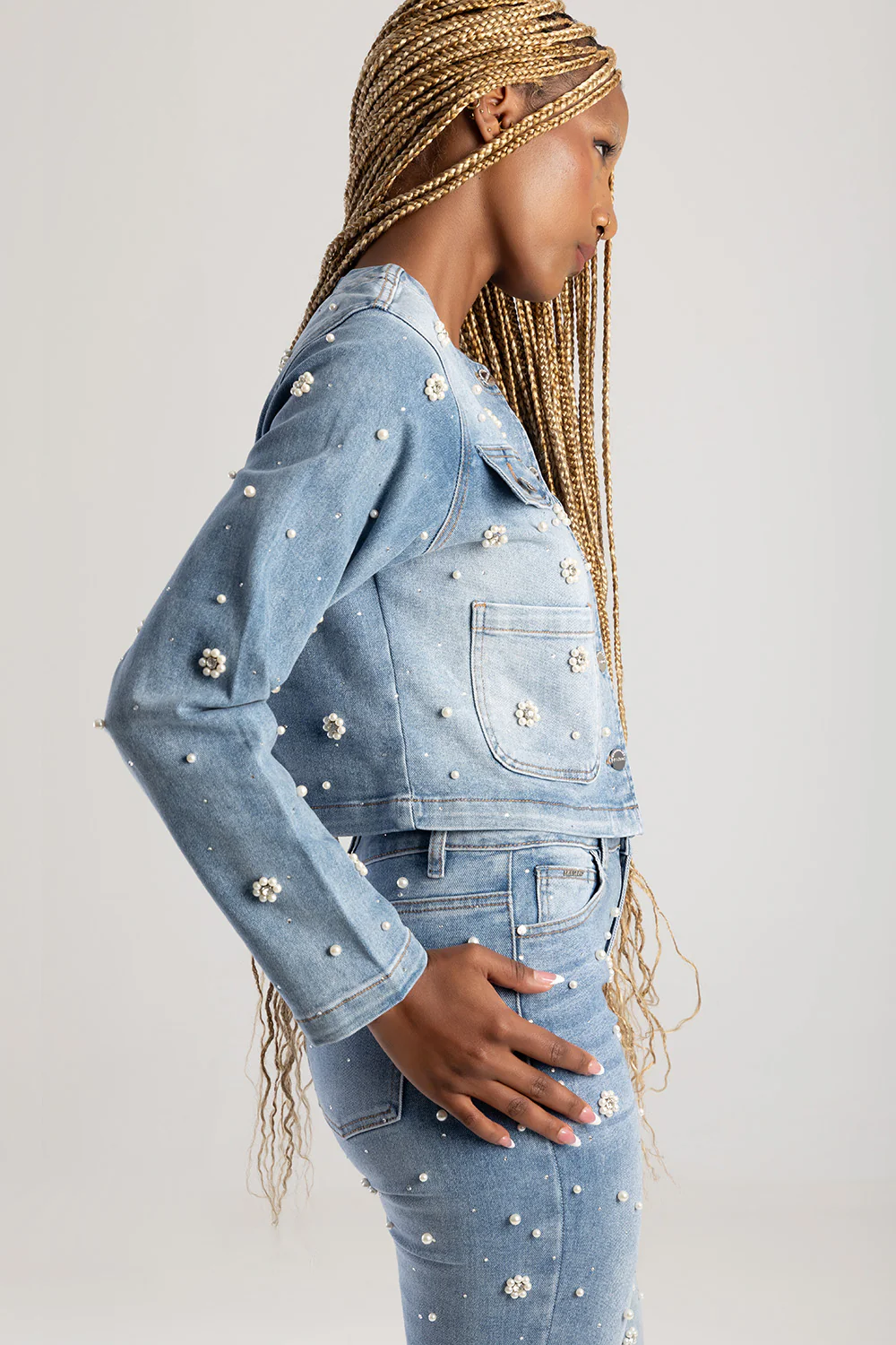 Riveted Pearl Detail Jacket With Front Pockets - Light Wash - Image 4