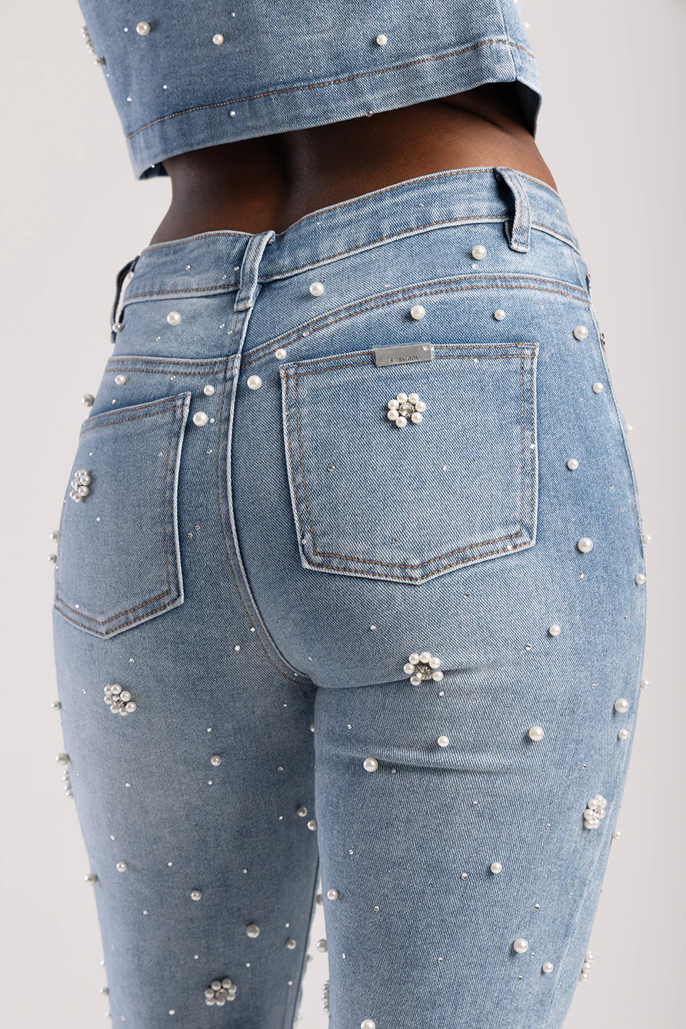 Riveted Pearls & Diamante Detail Mid Waist Skinny Denim - Light Wash - Image 2