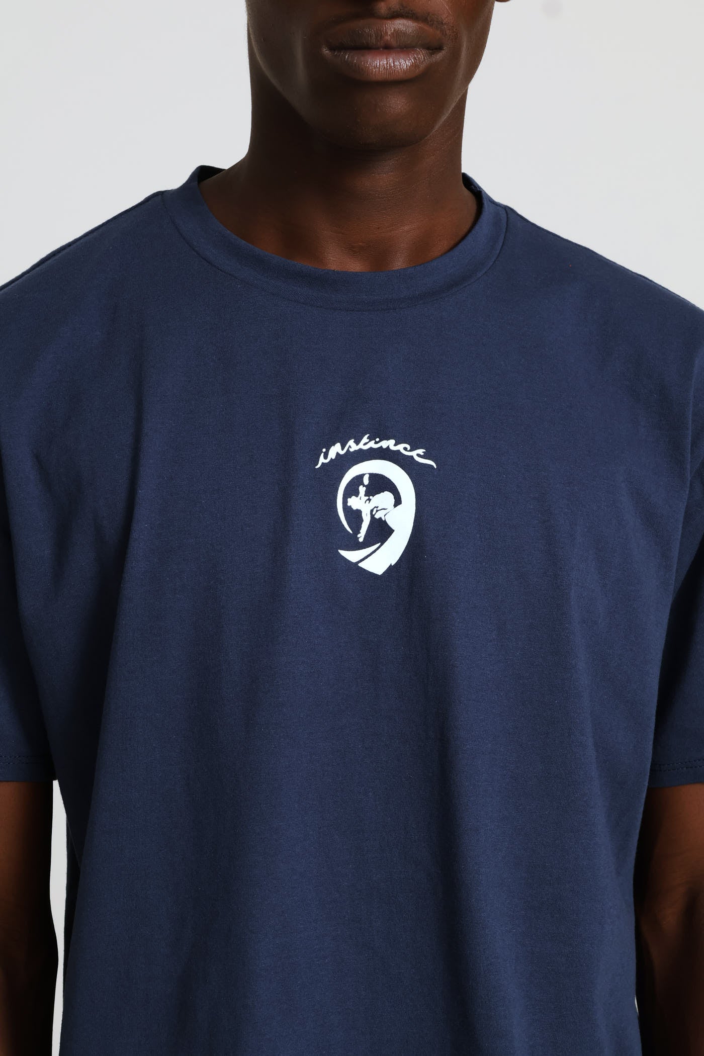 Round Logo Tee - Navy - Image 2