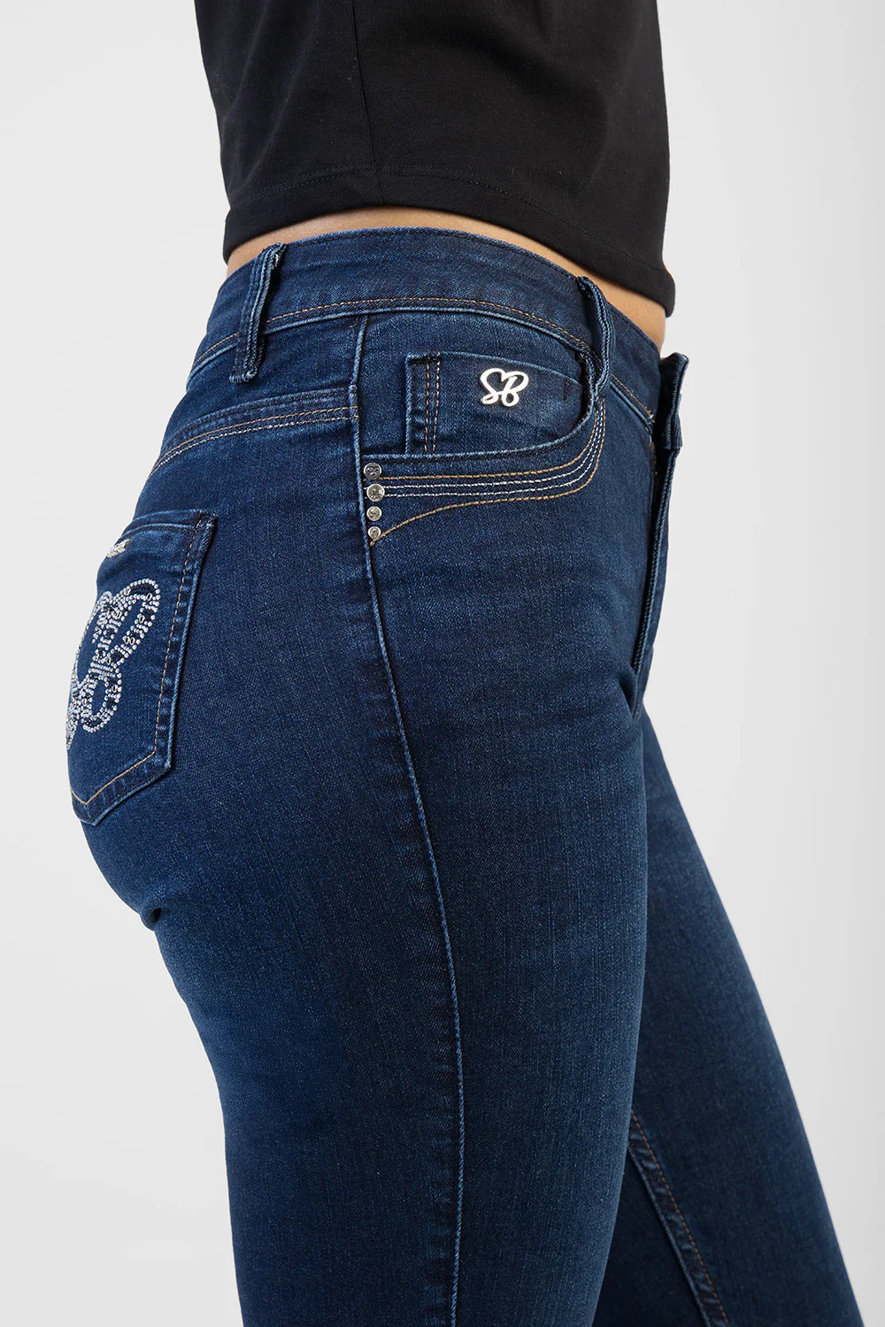 Roxy Front Stitching Detail Mid Wasit Skinny Jean - Dark Wash - Image 5