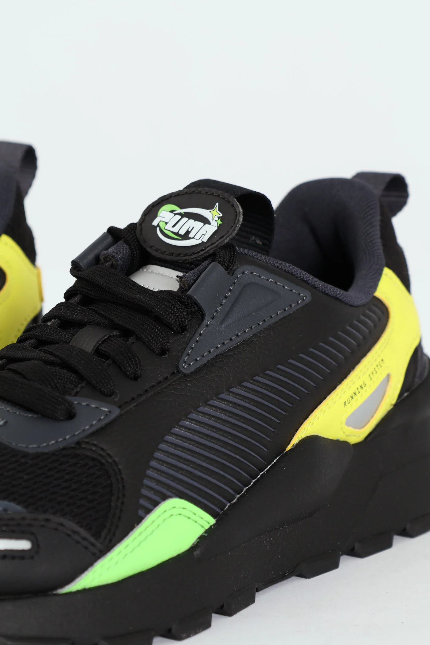 RS 3.0 Y2K Sneaker - Black - Image 4