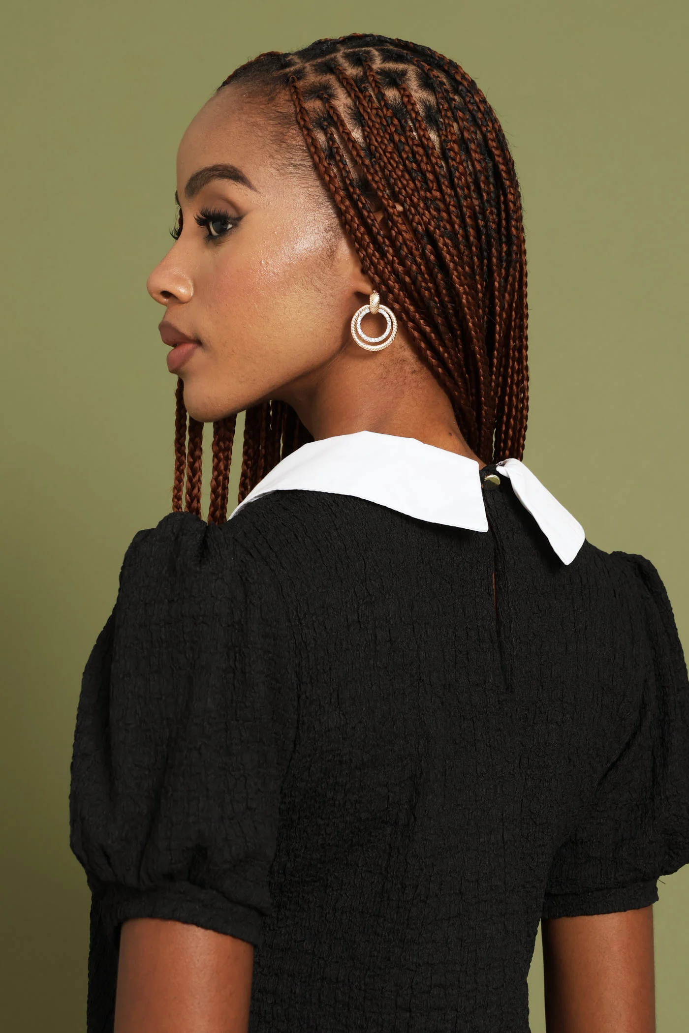 Ruched Sleeve Contrast Textured Blouse - Black - Image 3