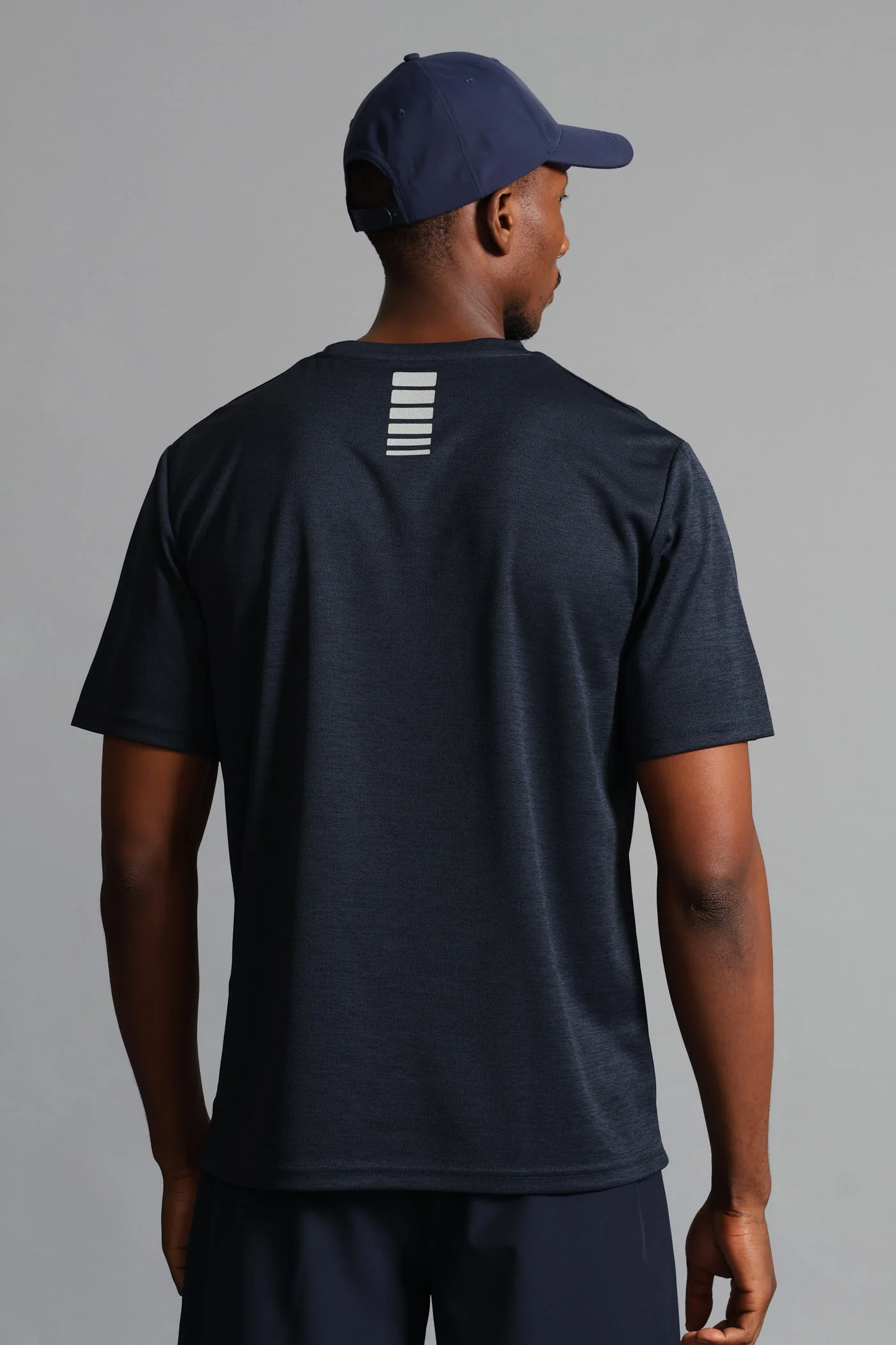 S ACTIVE Performance T-Shirt  - Navy - Image 9