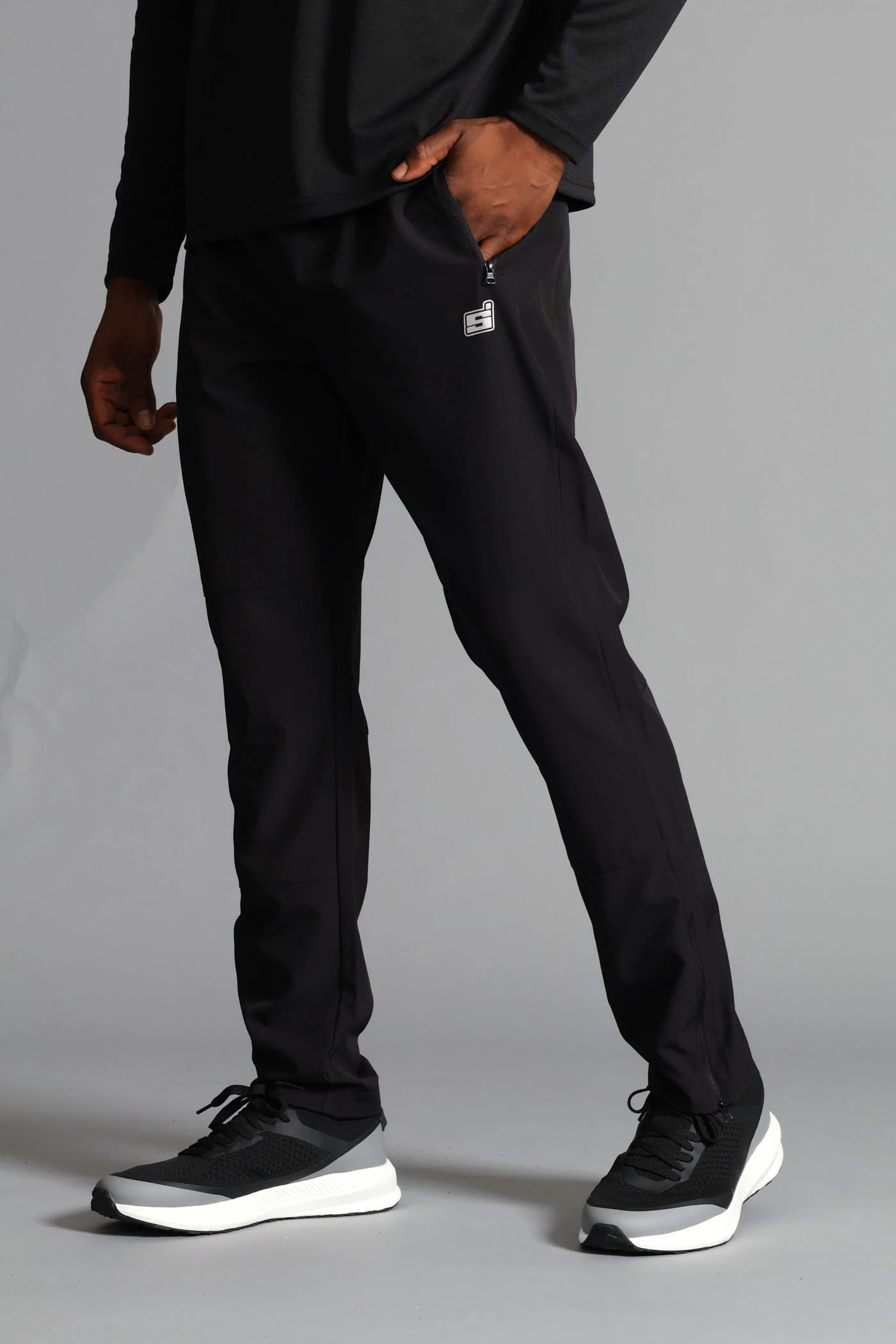 S ACTIVE Woven Trackpant - Black - Image 2