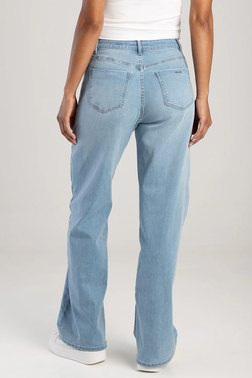 Samanta High Waist Wide Leg Denim - Light Wash - Image 3