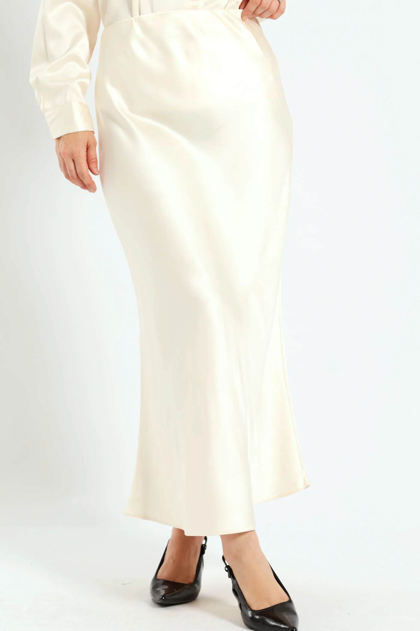Satin Midi Slip Skirt - Cream - Image 2