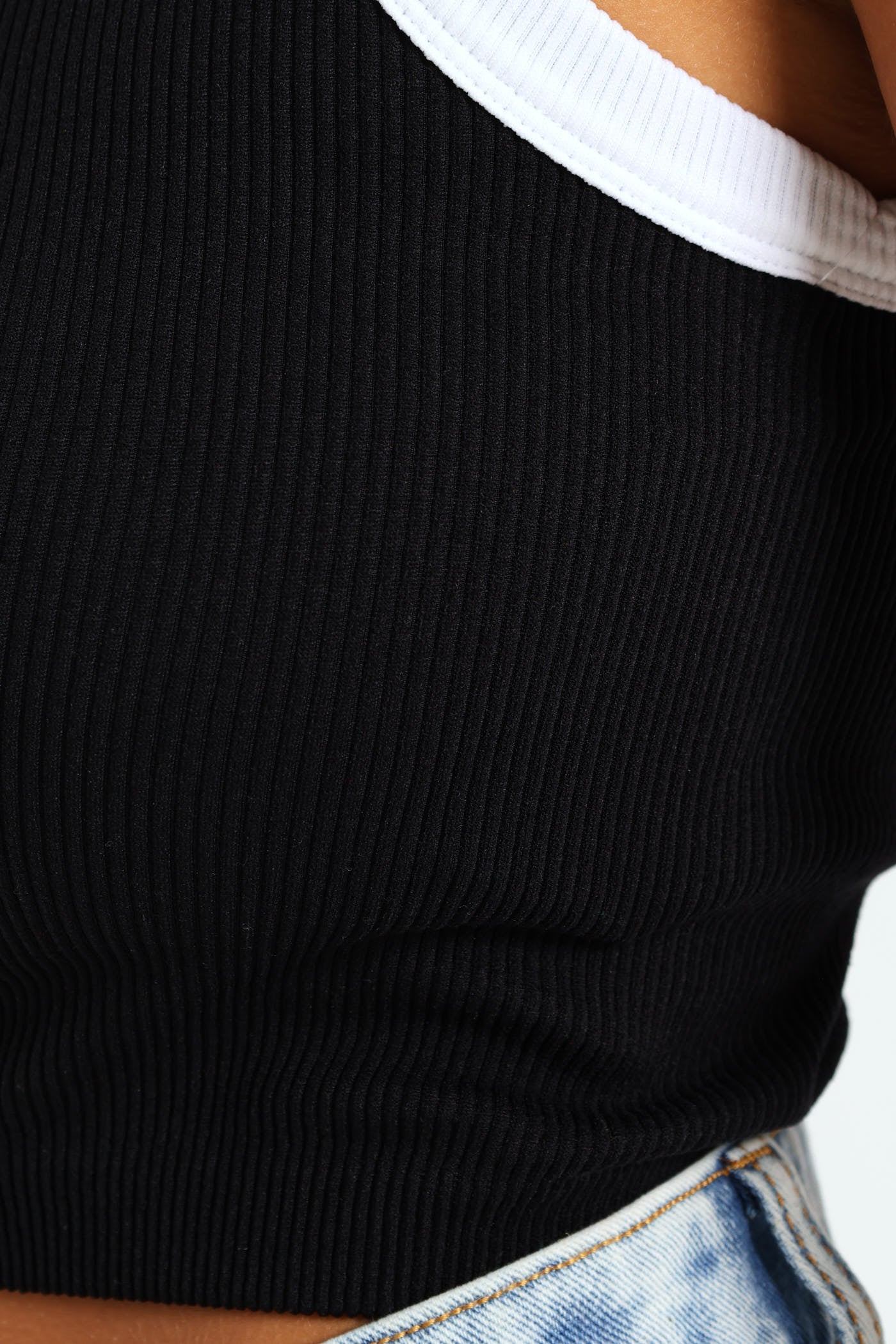 Seamless Ringer Racer Top - Black/White - Image 4
