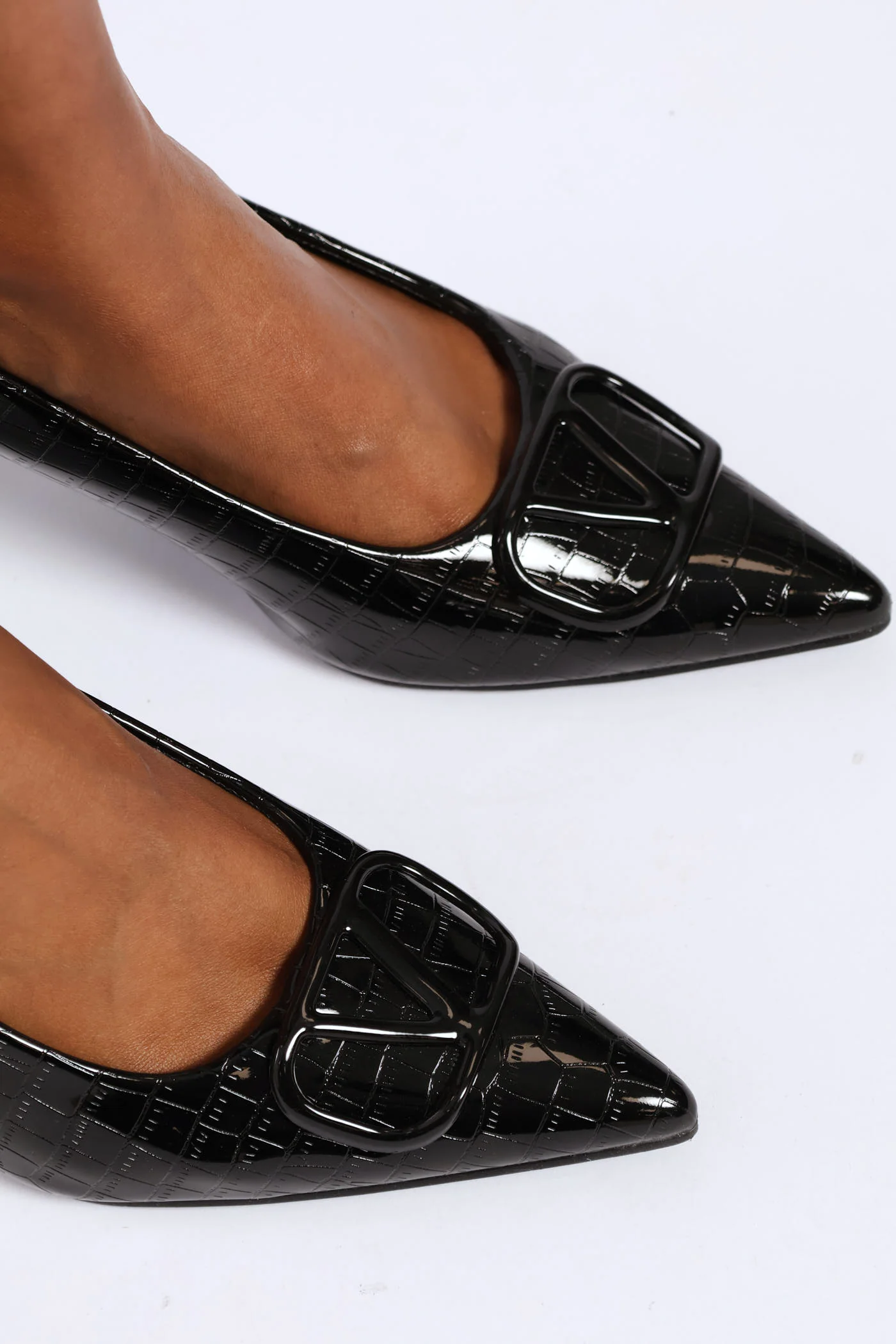 Self Colour Trim Textured Kitten Court Heel - Black - Image 2