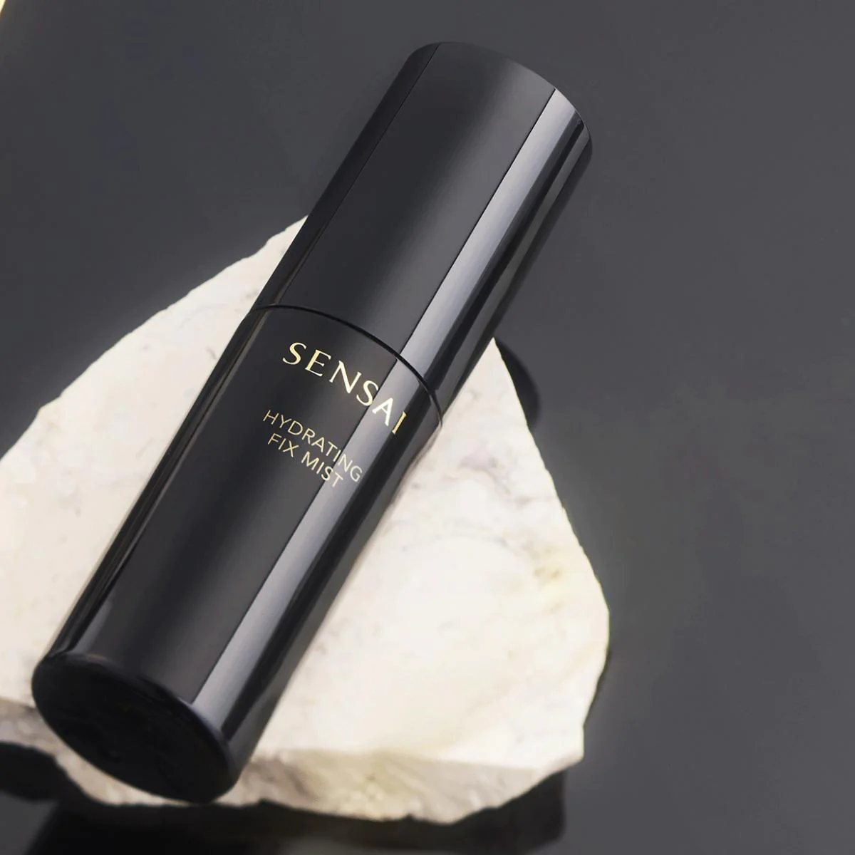 Hydrating Fix Mist - Image 4