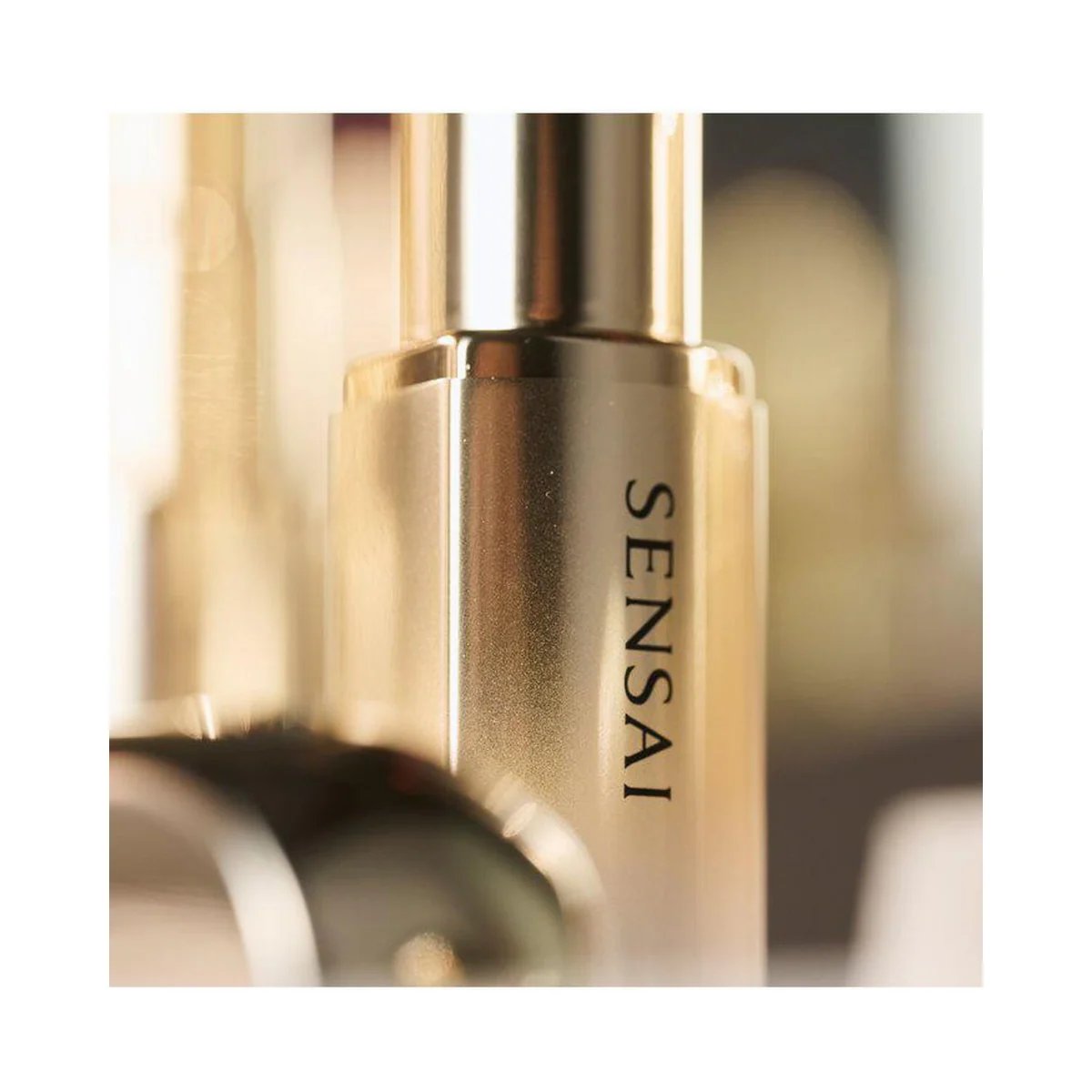 Lipstick Holder Gold - Image 2