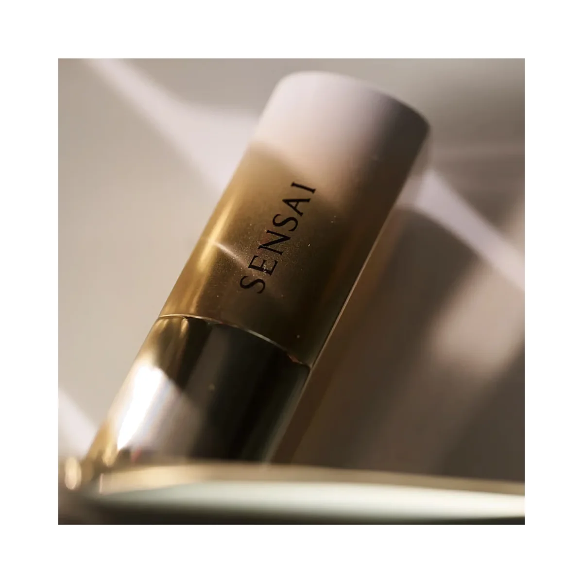 Lipstick Holder Gold - Image 3