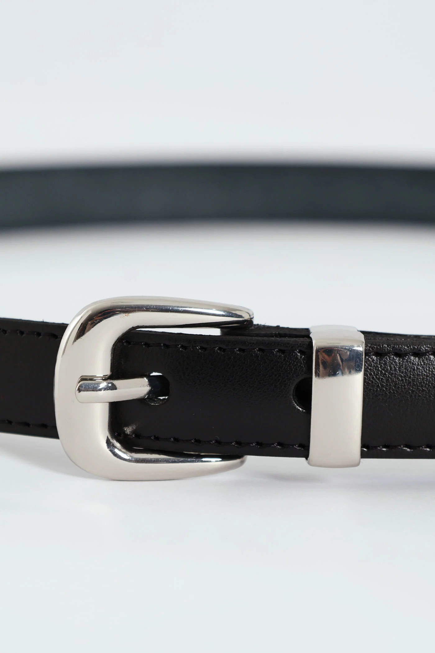 Shiney Buckle 2Cm Leather Belt - Black - Image 2