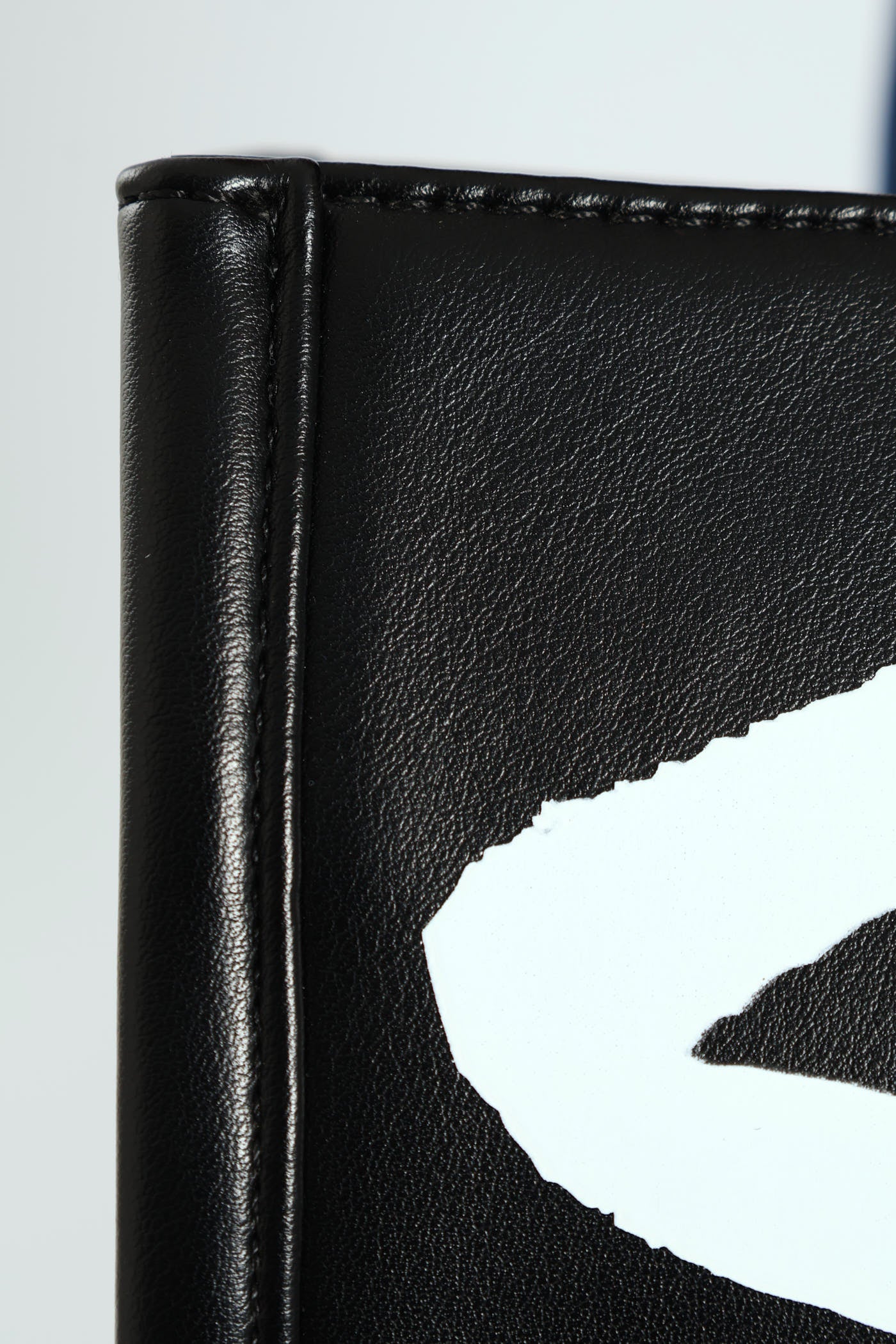 Shopper With Bold Logo Print And Second Strap - Black - Image 6