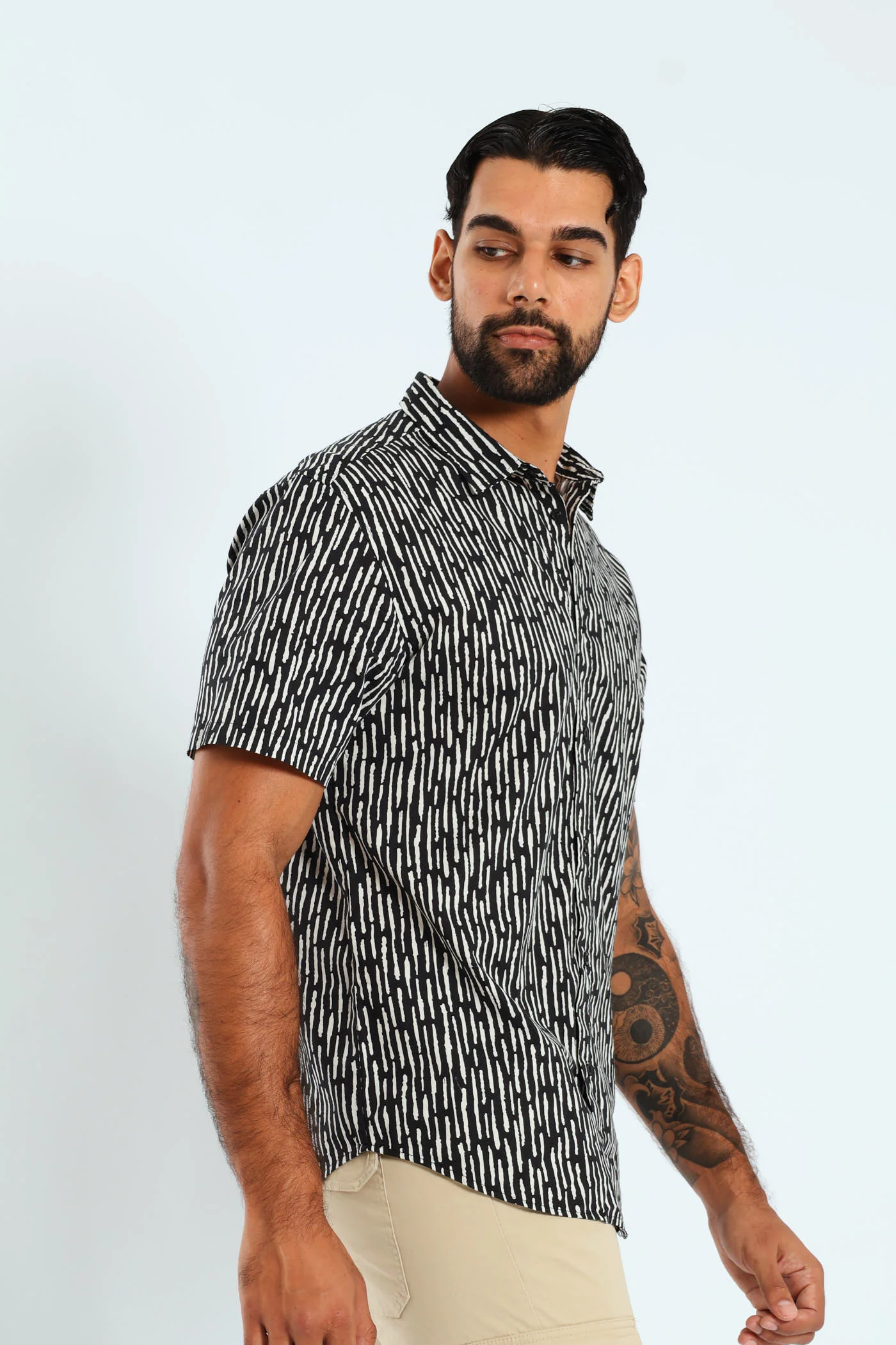 Short Sleeve Bark Print Shirt - Black - Image 3