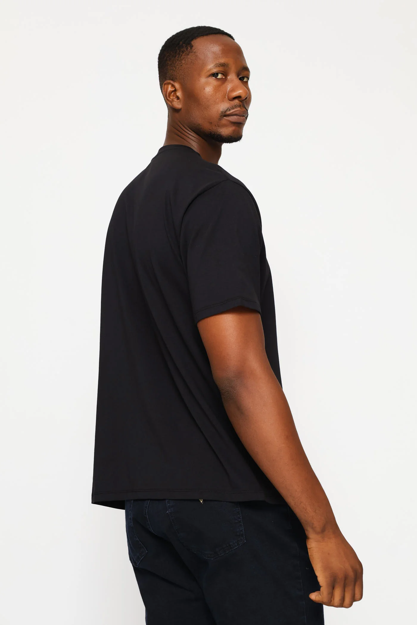Short Sleeve Basic Quattro Tee - Black - Image 3