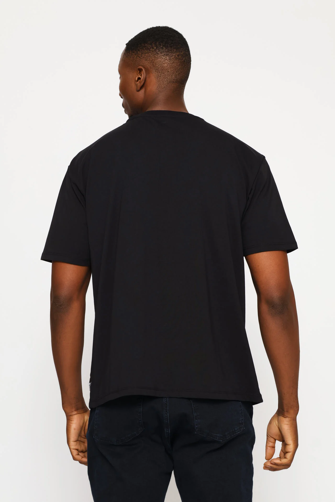 Short Sleeve Basic Quattro Tee - Black - Image 4