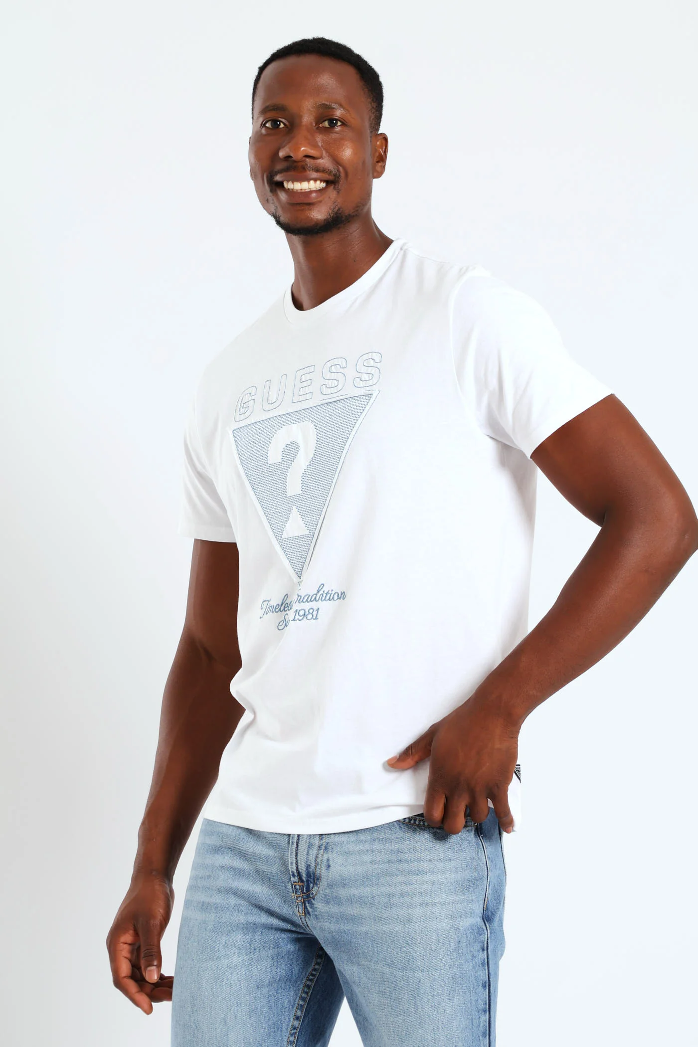 Short Sleeve Basic Timeless Tee - White - Image 3