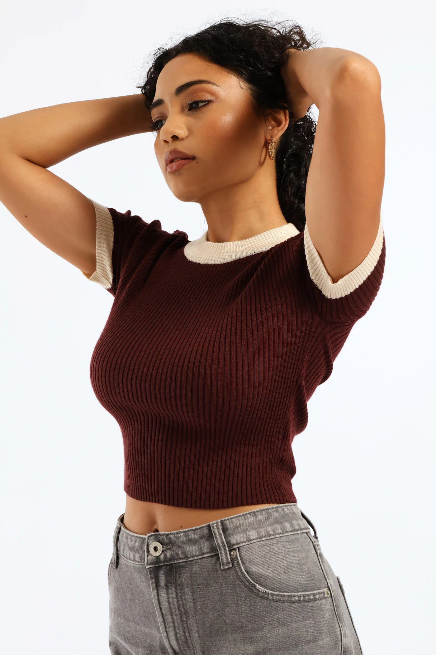 Short Sleeve Cropped Sweater Top - Merlot - Image 4