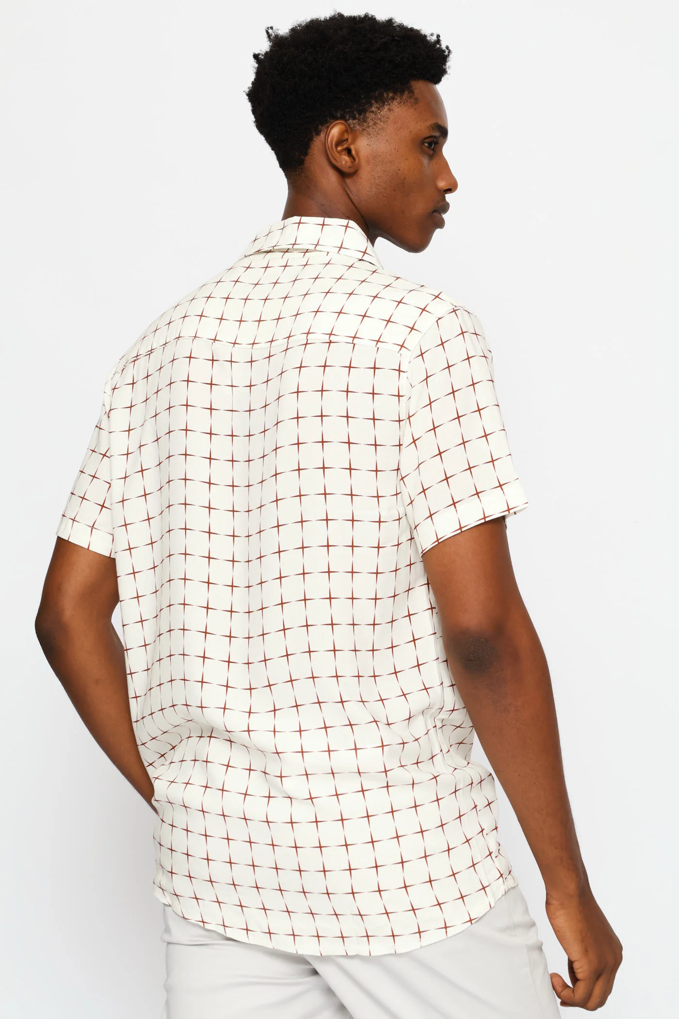 Short Sleeve Geometric Cross Viscose Shirt - Stone/Red - Image 3