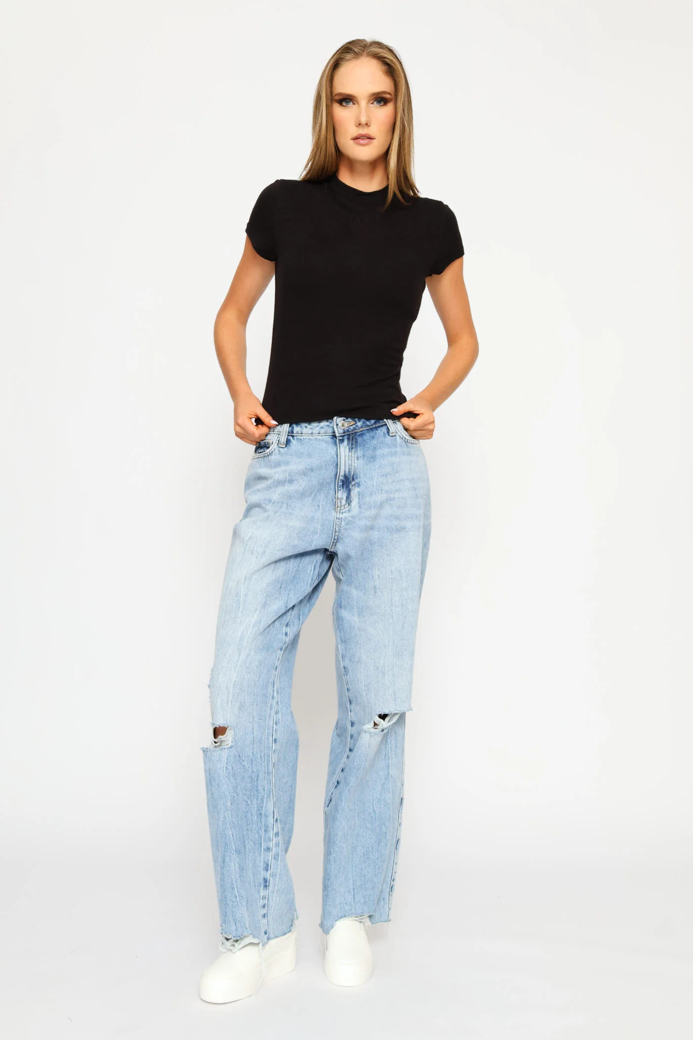 Short Sleeve Licia Mock Neck Top - Black - Image 5