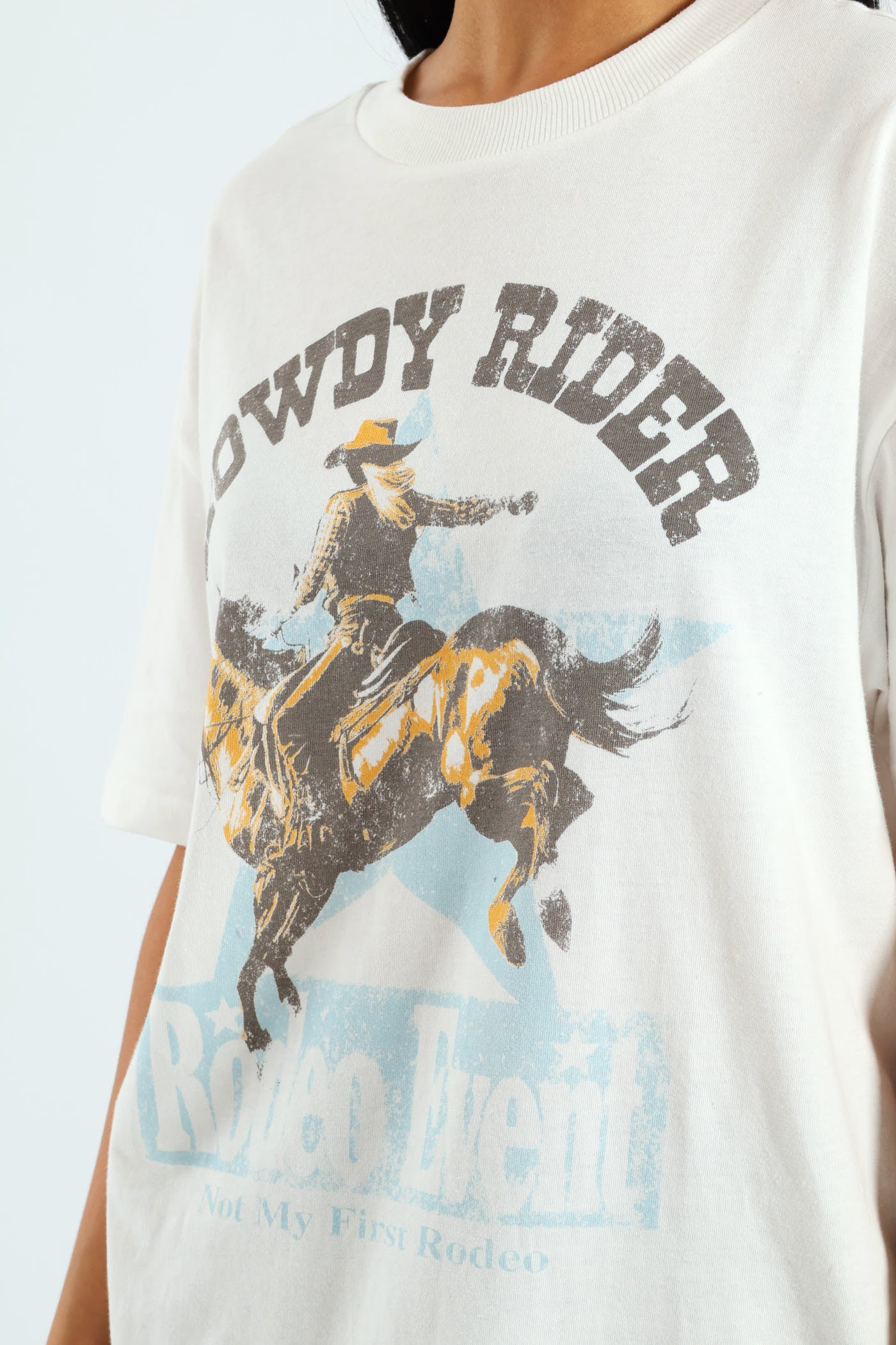 Short Sleeve Oversized Howdy Tee - Off White - Image 2