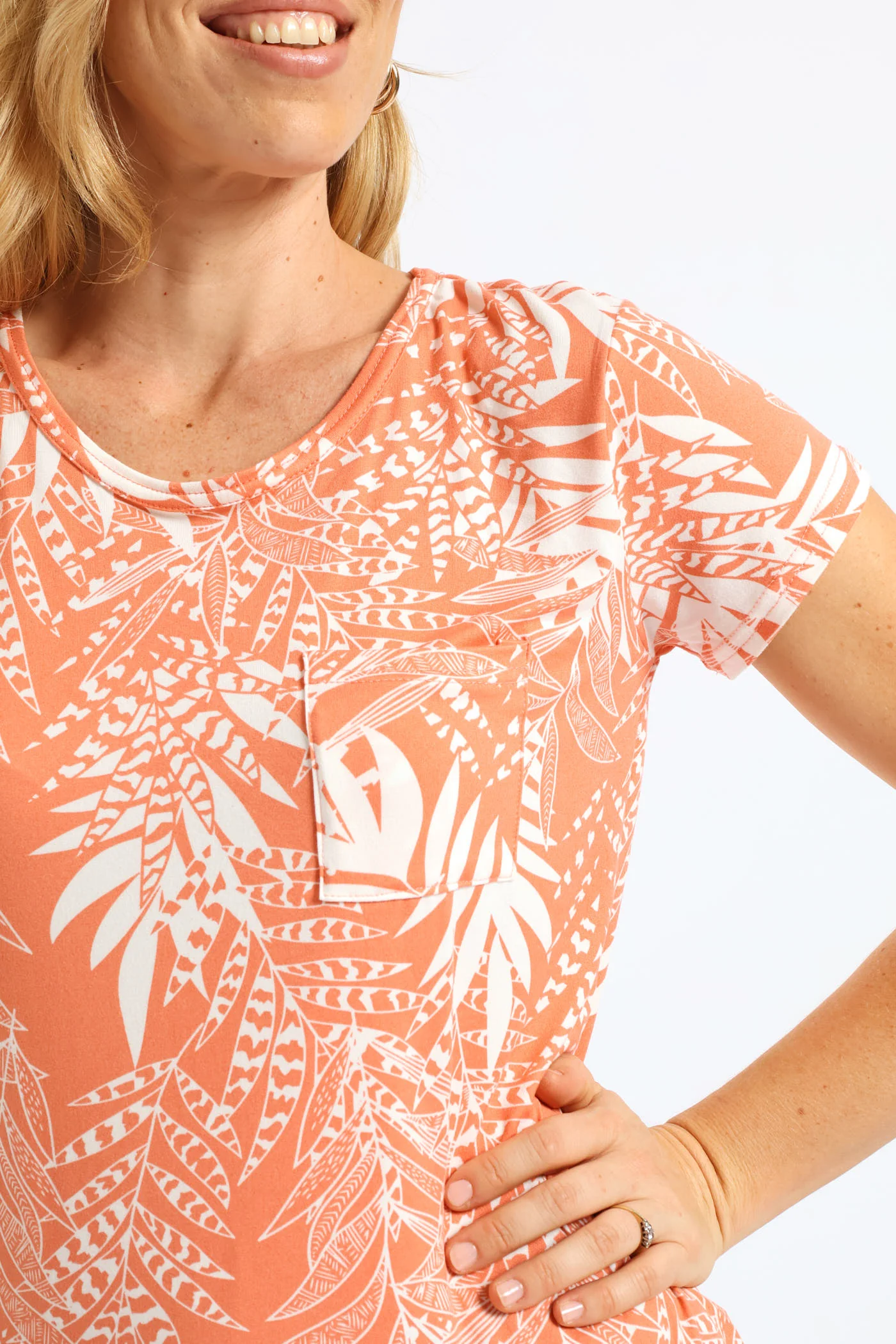 Short Sleeve Print Pocket Tee - Light Coral - Image 2