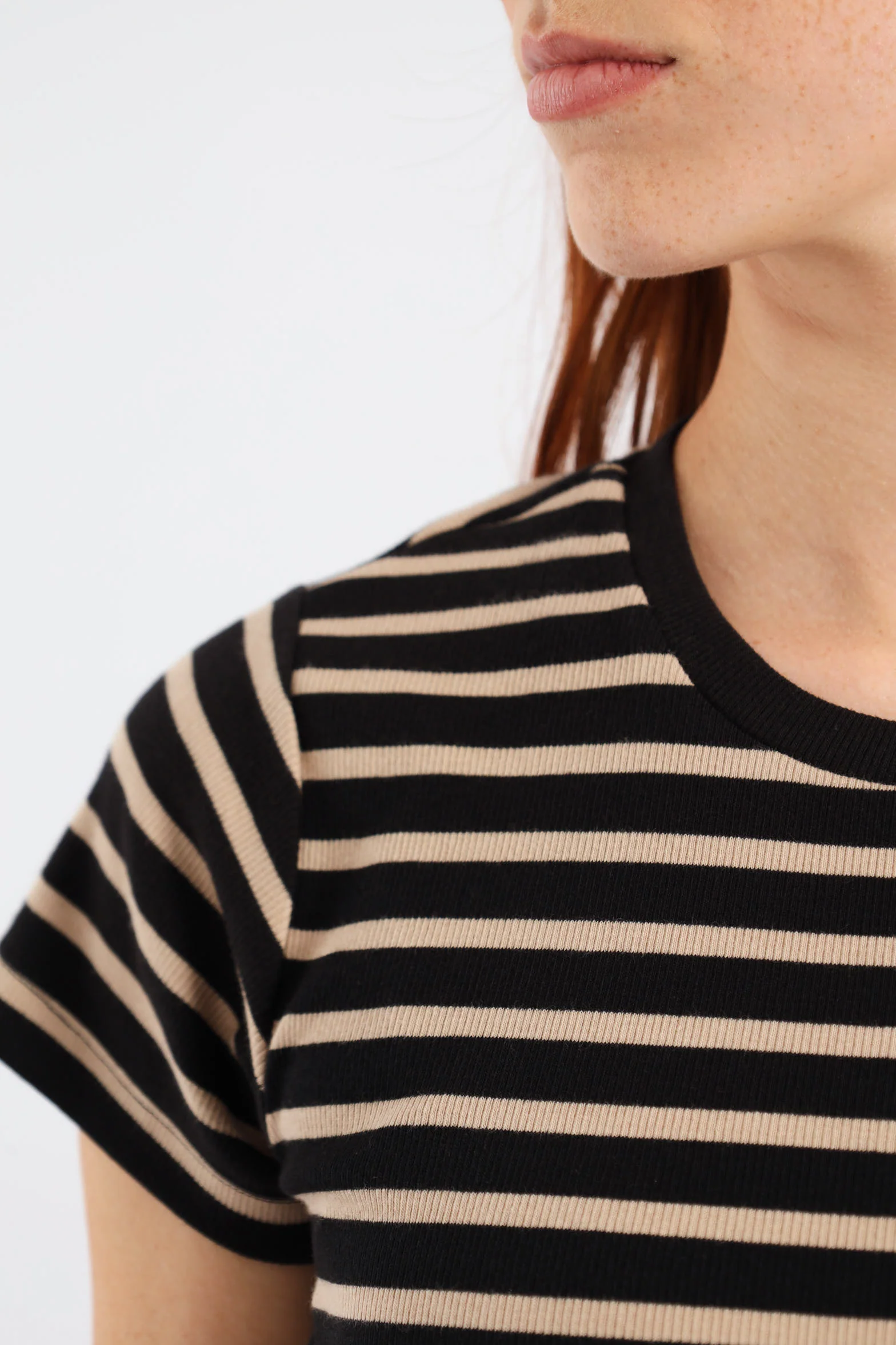 Short Sleeve Rib Fitted Stripe Tee - Black/Beige - Image 2