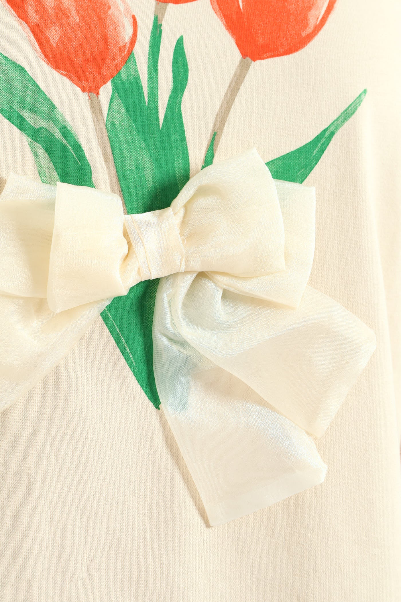 Short Sleeve Rib Neck Tullip 3-D Bow Tee - Light Stone - Image 4