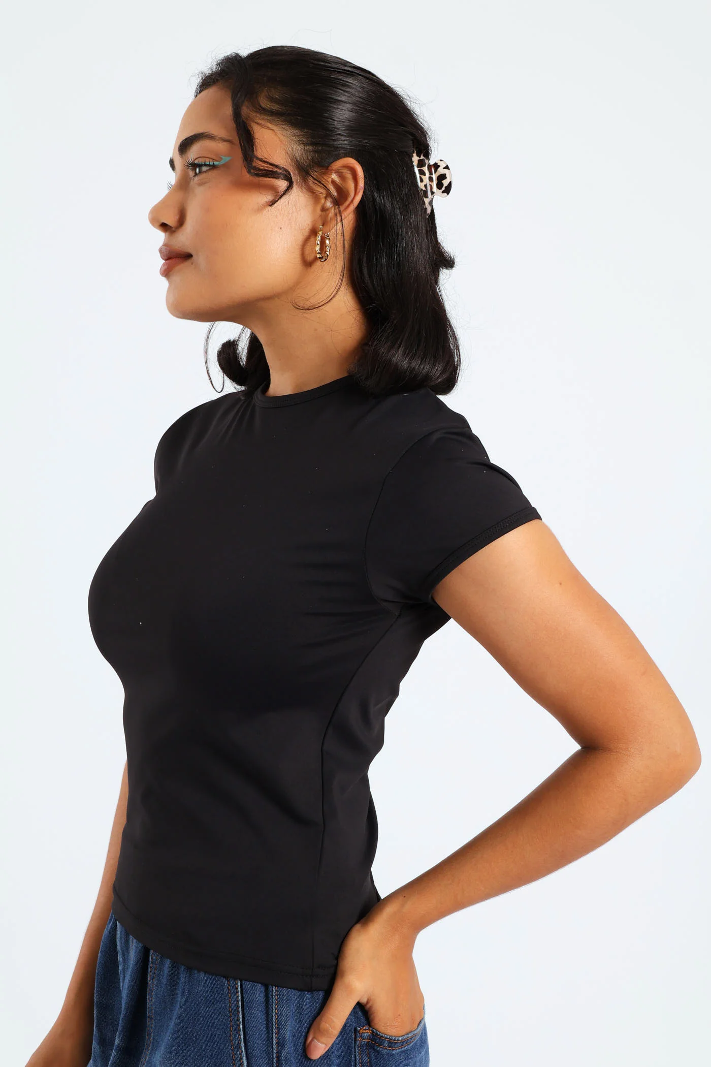 Short Sleeve Skin Tight Tee - Black - Image 2