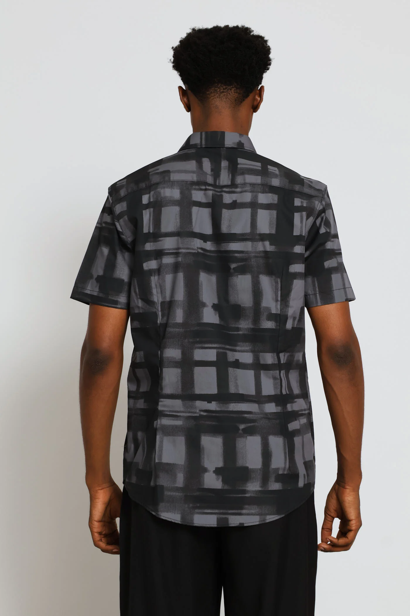 Short Sleeve Tonal Paint Stroke Textured Shirt - Black - Image 4