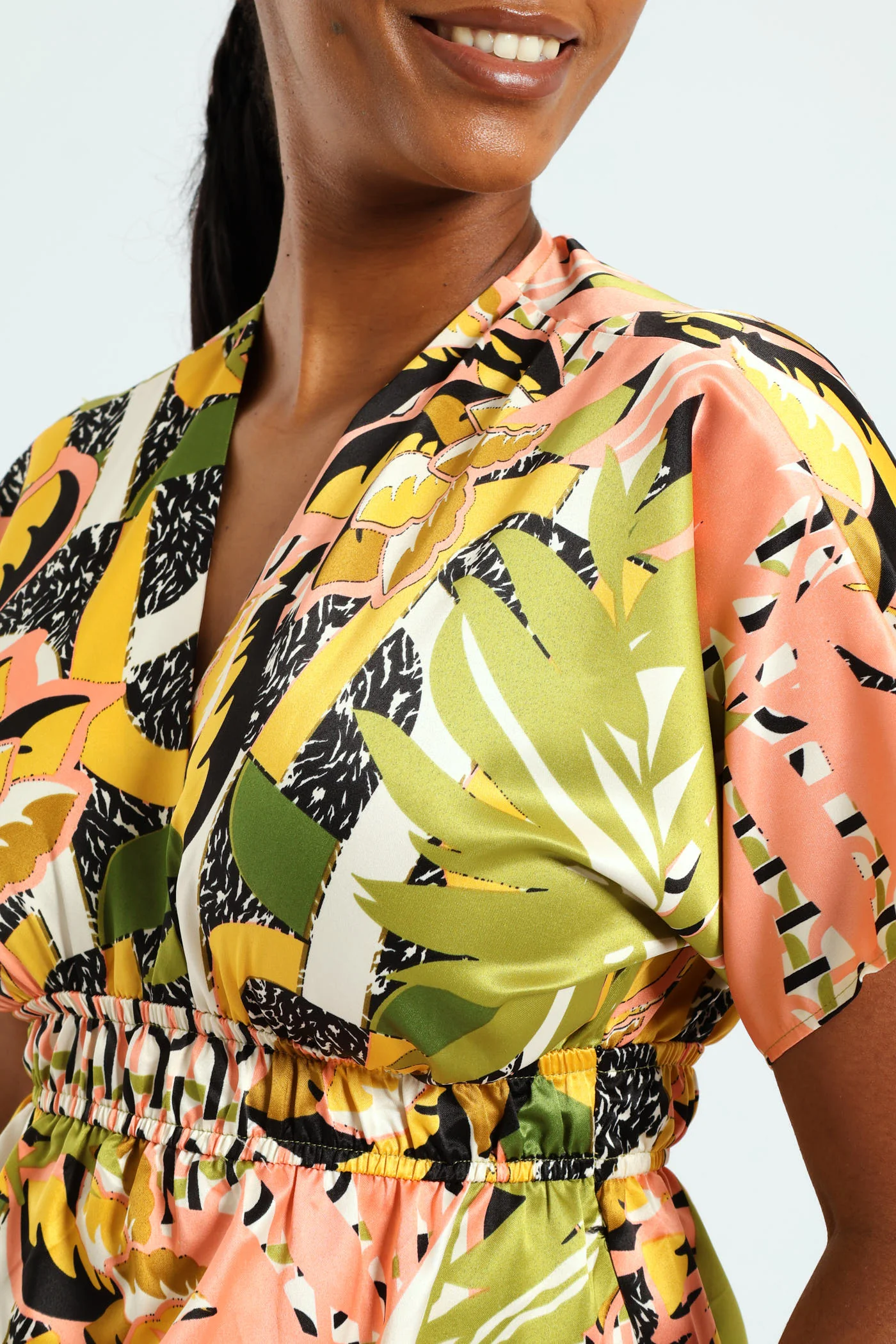 Short Sleeve V-Neck Shirred Waist Printed Satin Maxi Dress - Multi - Image 2