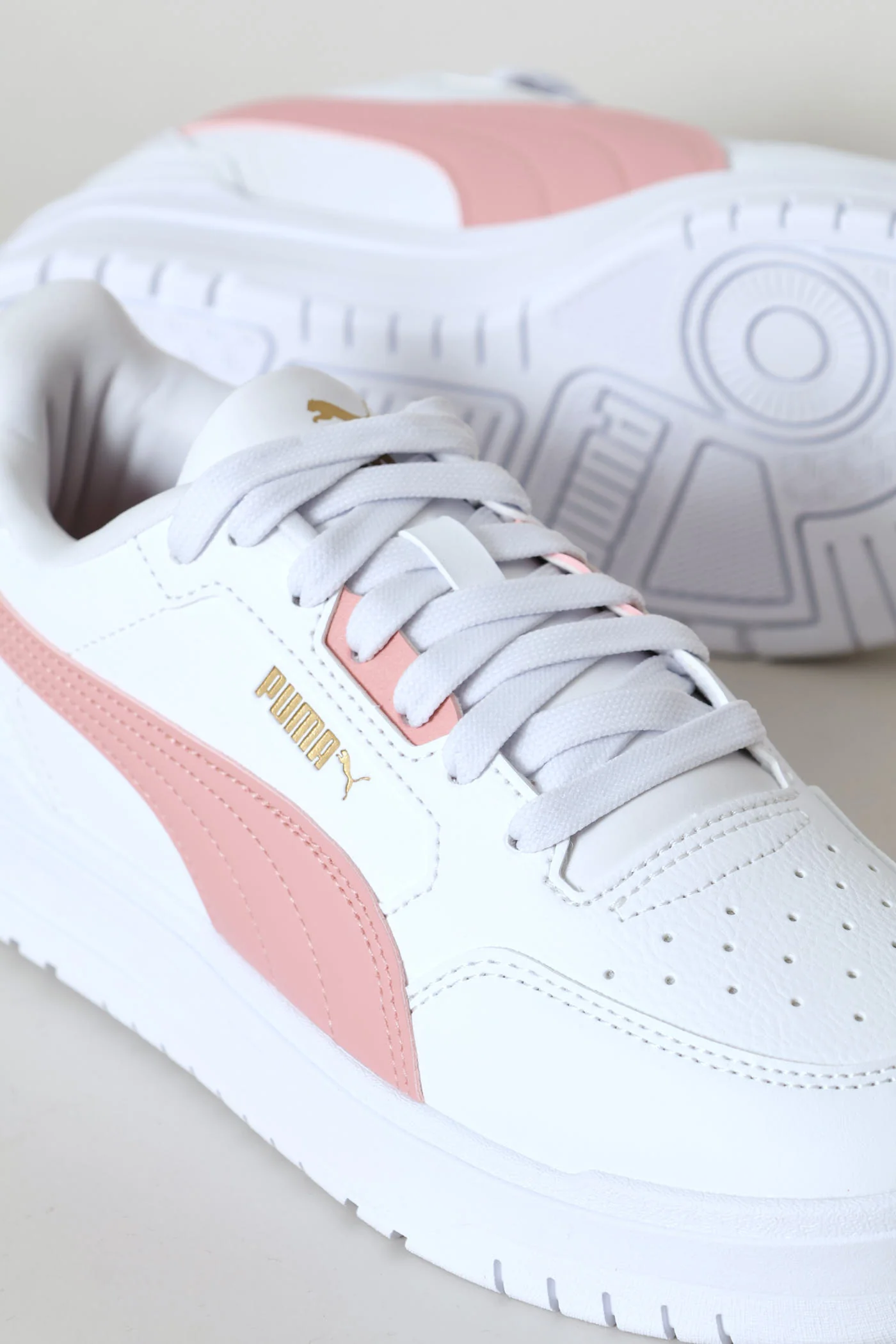 Shuffle Downtown Sneaker - White/Pink - Image 3
