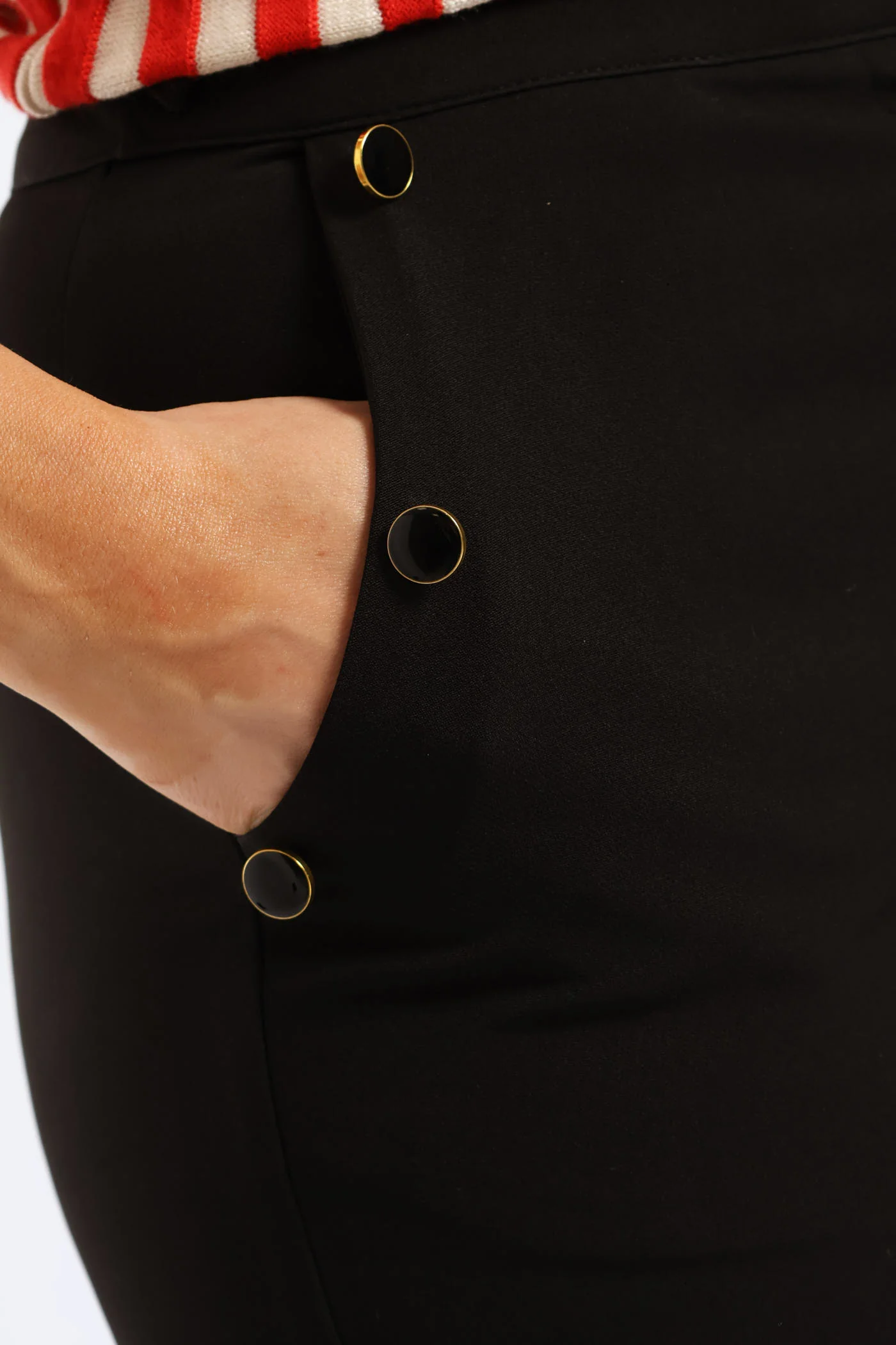 Side Button Tapered Leg Pant - Black - Image 4