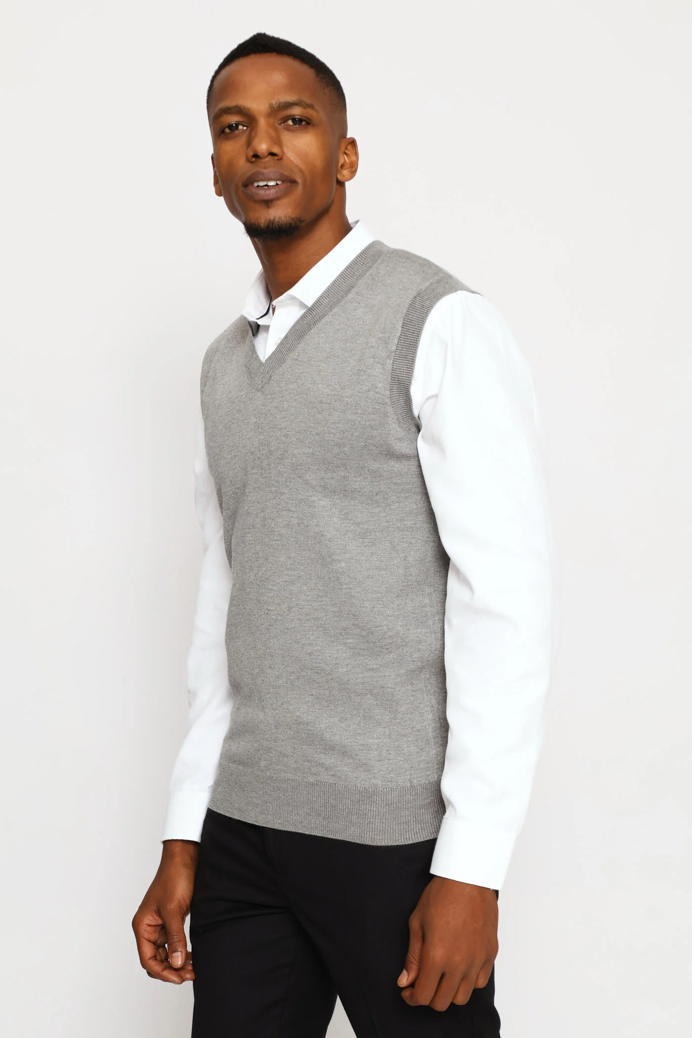Signature Regular Knit Vest - Grey - Image 4