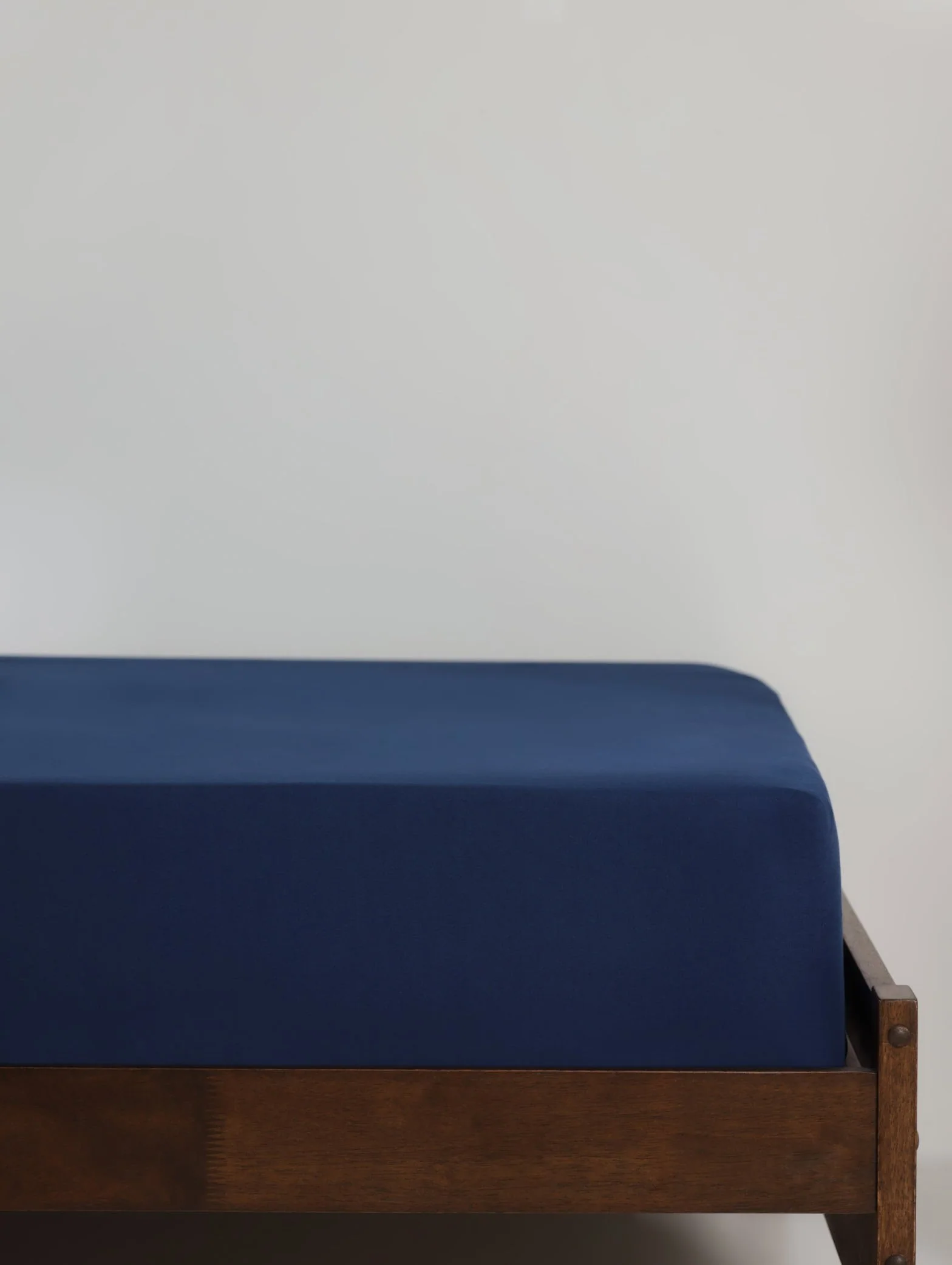 Single & 3/4 90gsm Microfibre Fitted Sheet - Navy - Image 4
