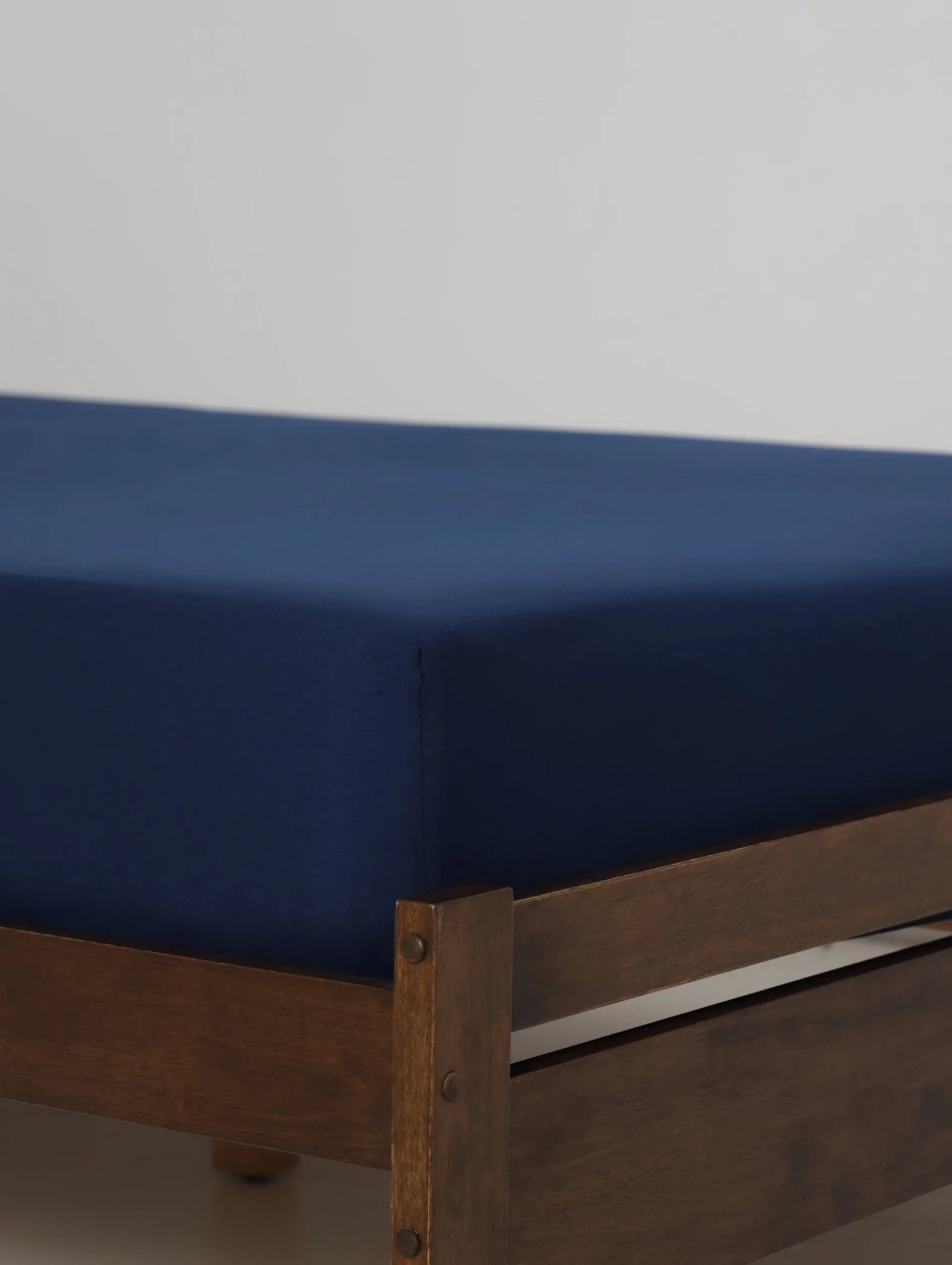 Single & 3/4 90gsm Microfibre Fitted Sheet - Navy - Image 5