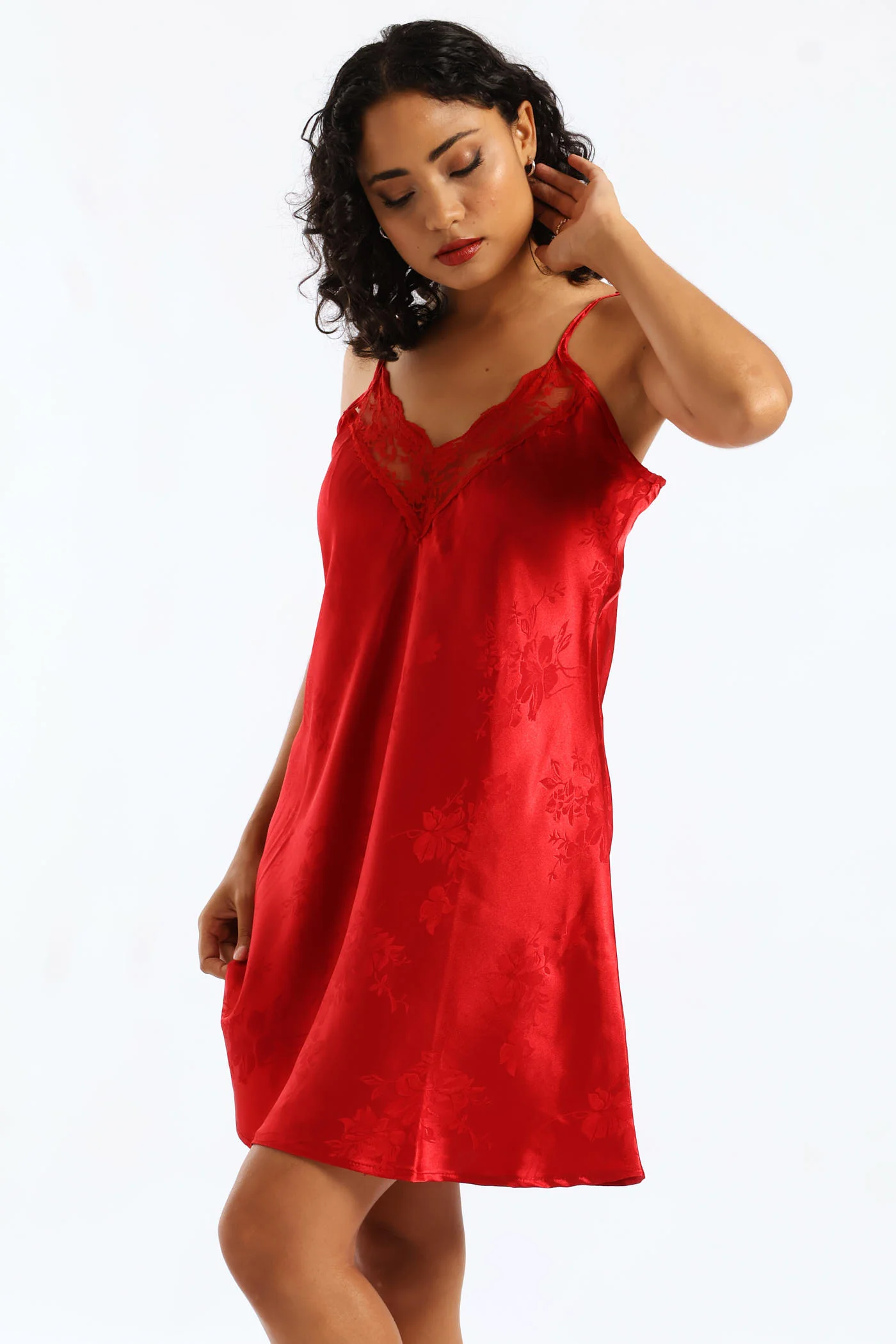 Single Embossed Floral Chemise - Red - Image 3