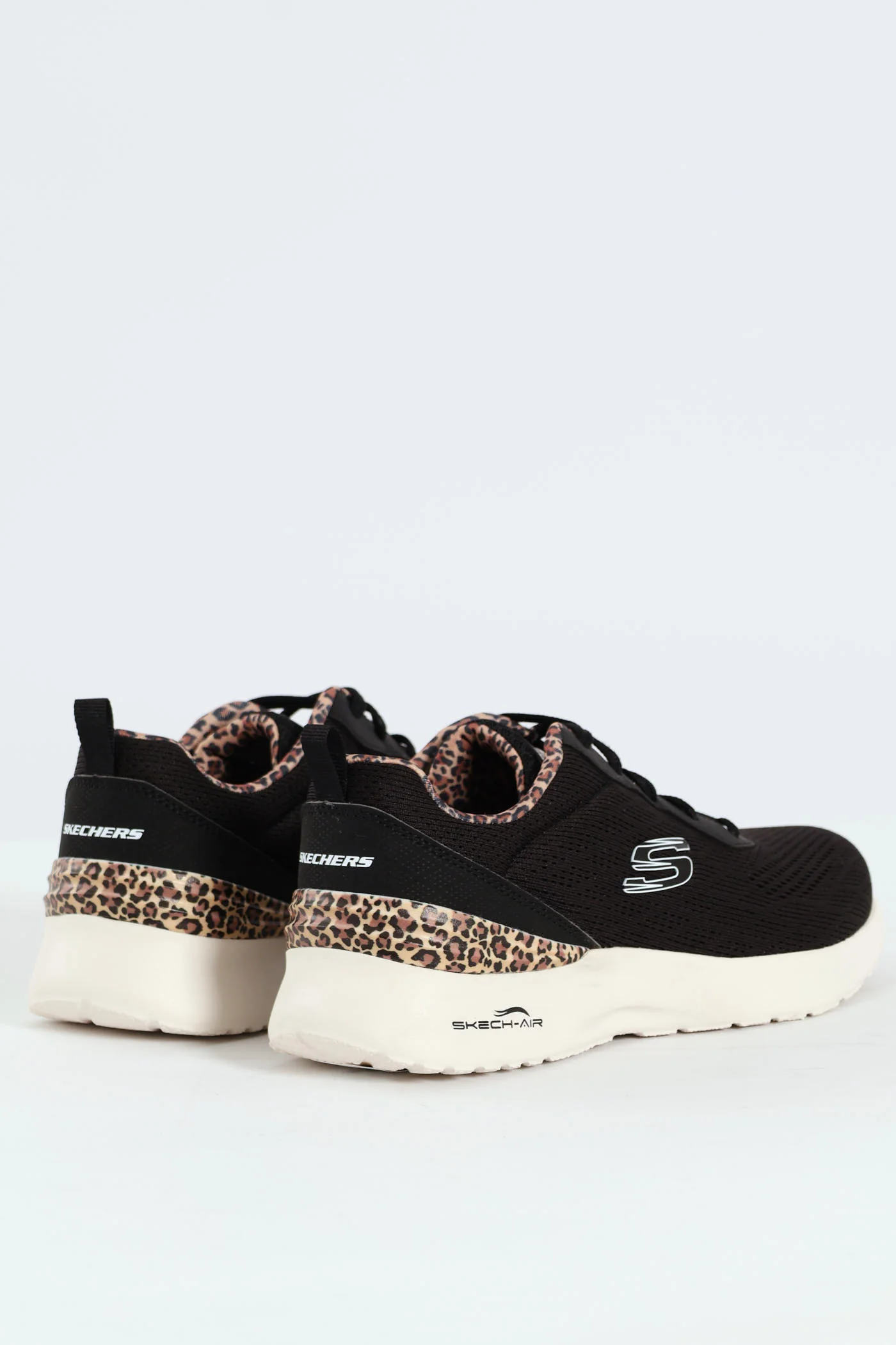 Skech-Air Dynamight Sneaker - Black - Image 5