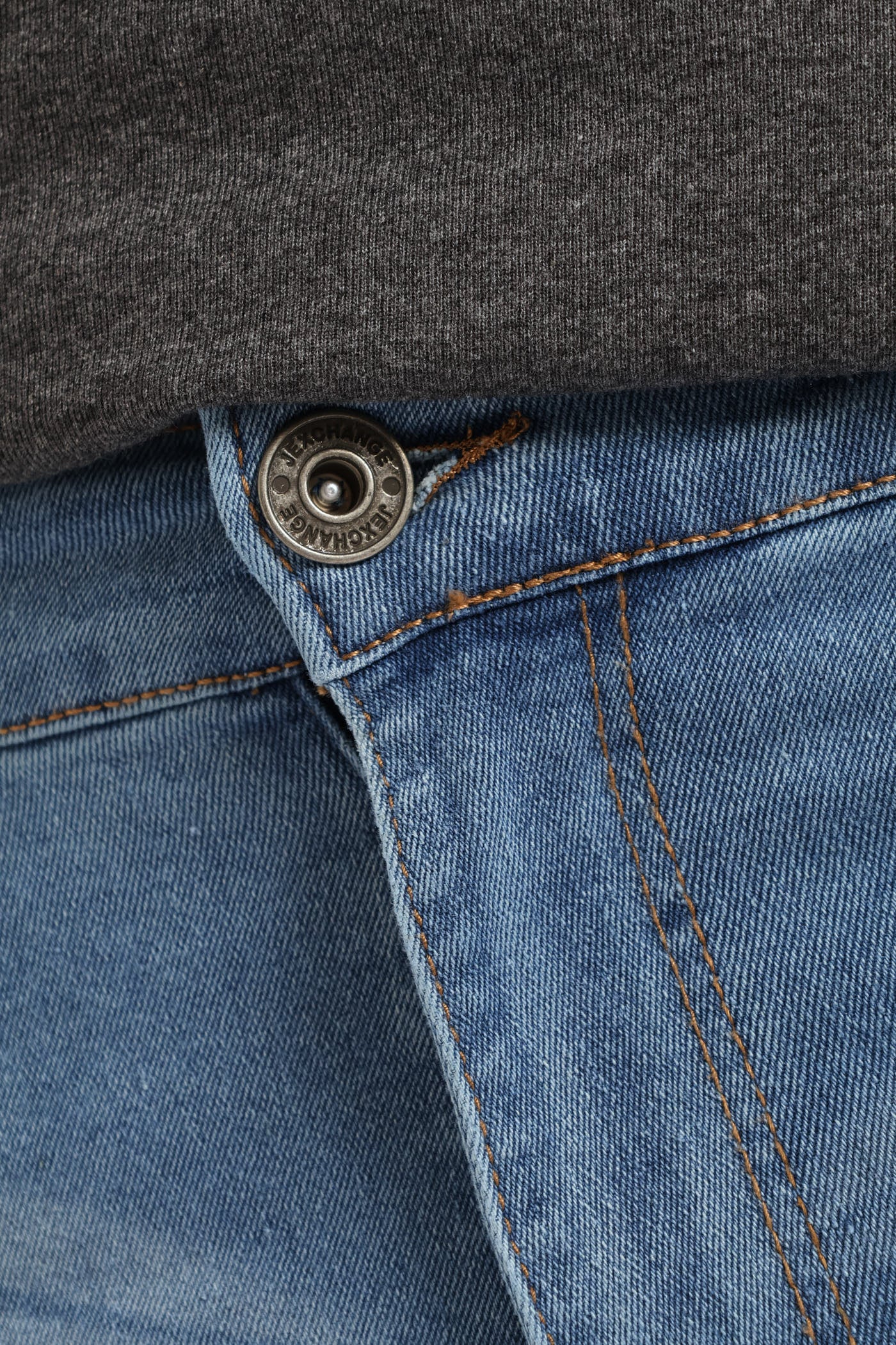 Skinny Denim - Light Wash - Image 5