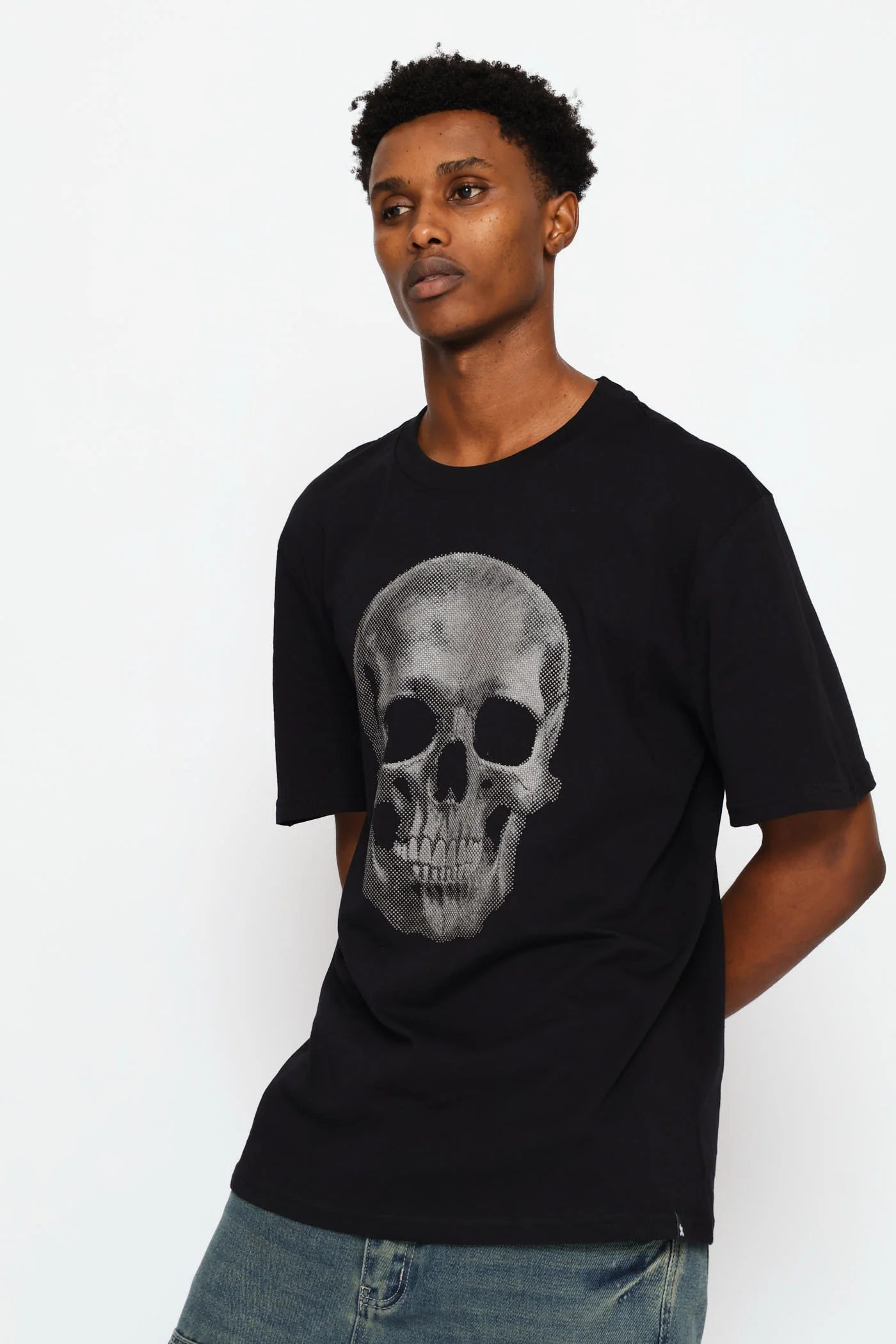 Skull Print Tee - Black - Image 4