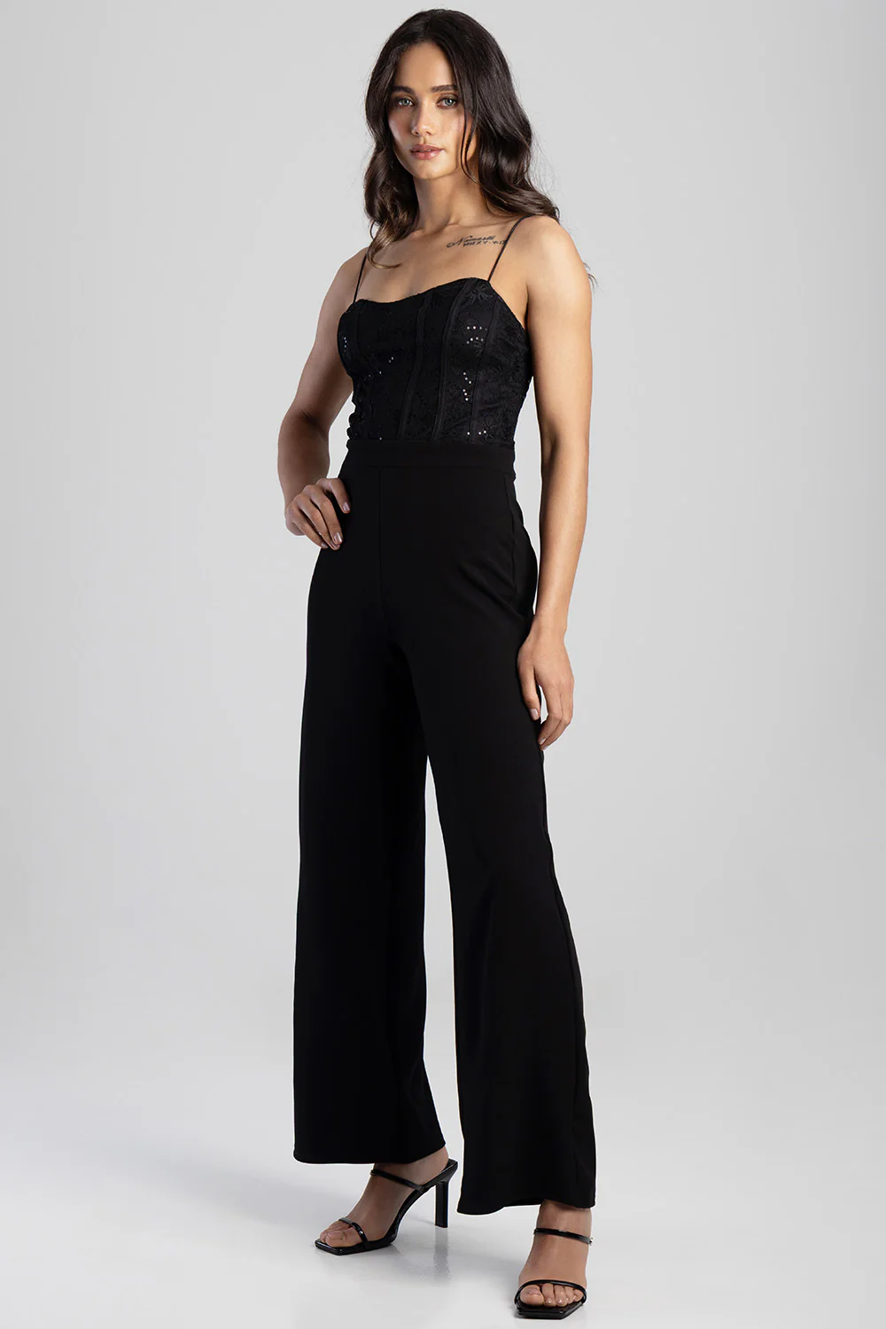 Slight Scoop Neckline Jumpsuit - Black - Image 3