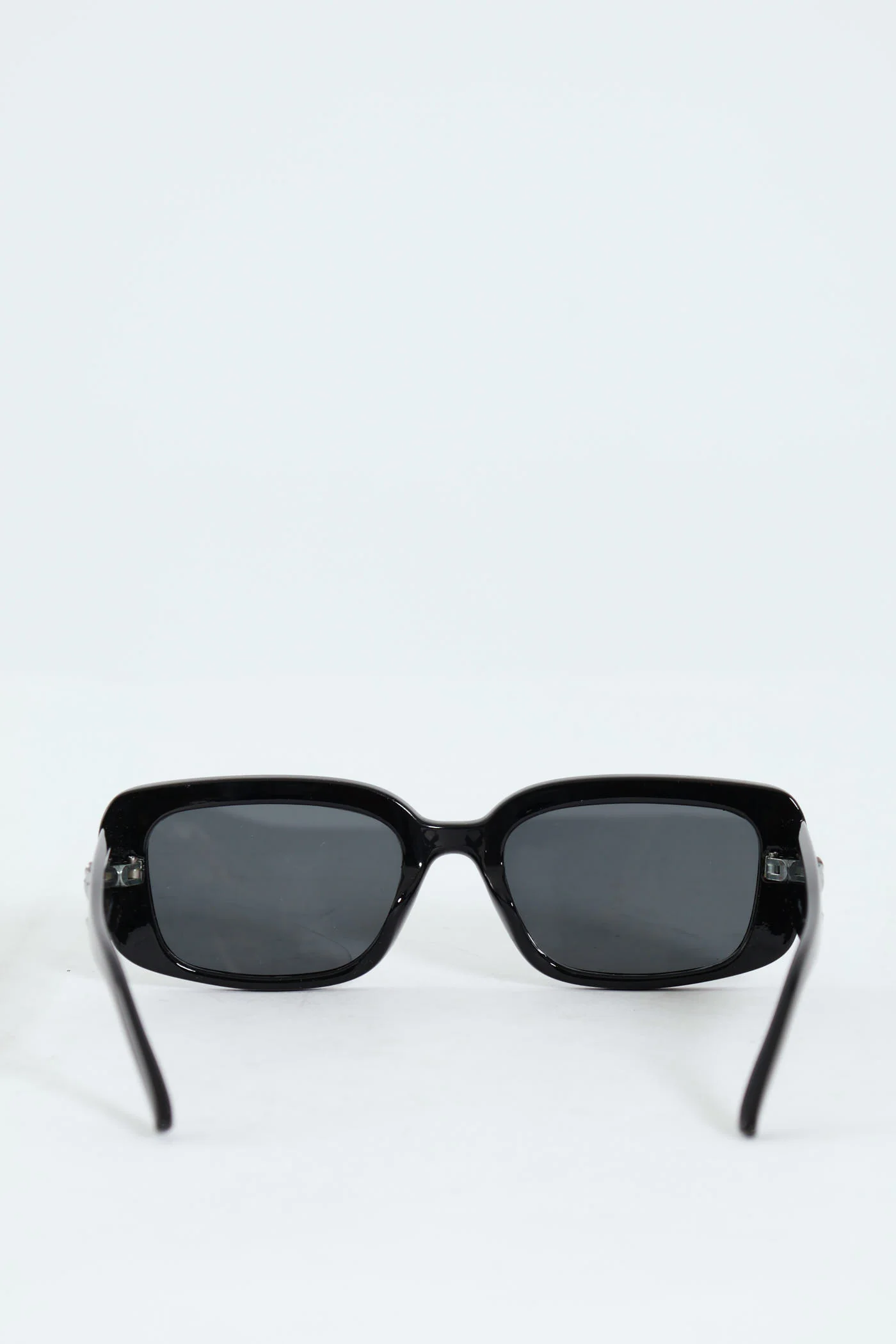 Slim Beveled Sunglasses - Black - Image 4