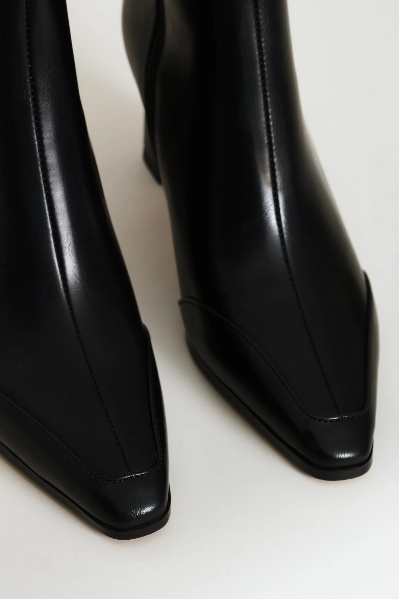Slim Block Heel Ankle Boot - Black - Image 4