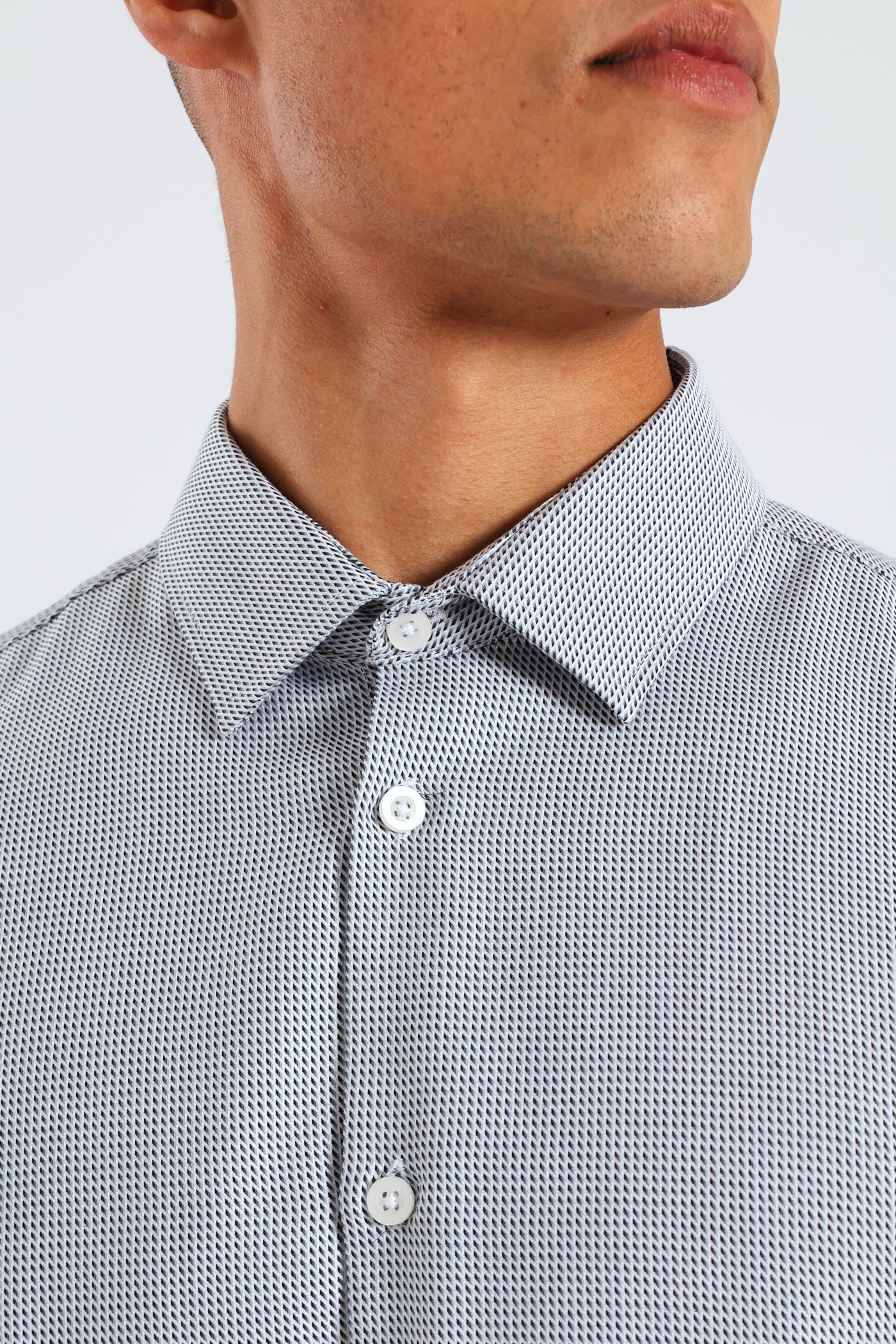 Slim Diagonal Stripe Gradient Textured Short Sleeve Shirt - Black/White - Image 5