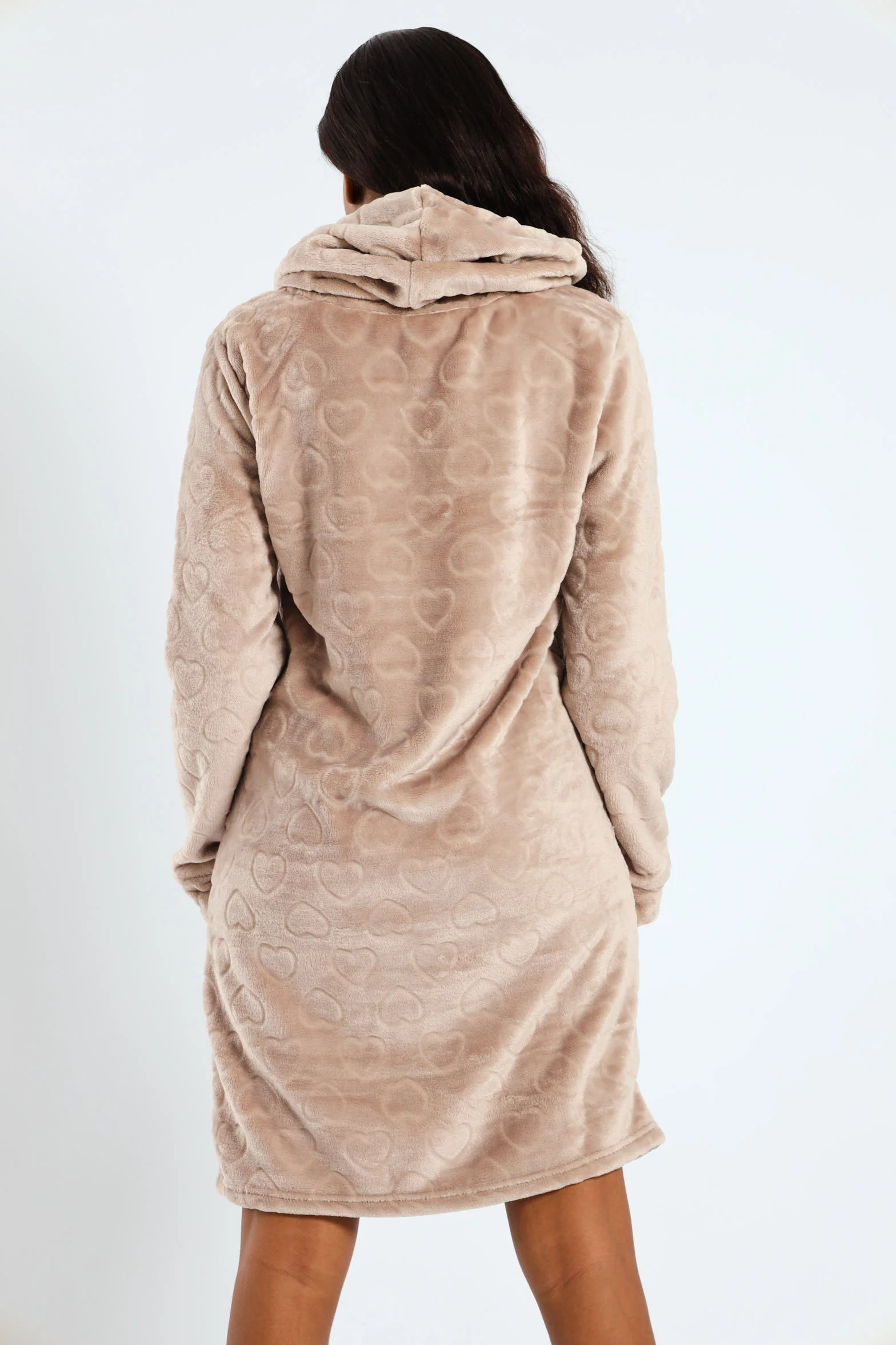 Slim Fit Embossed Hearts Snuggie - Light Brown - Image 2