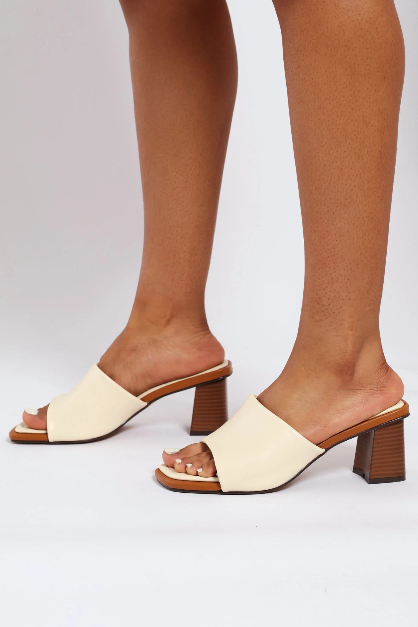 Slip On Wooden Stack Mule Heel - White - Image 3