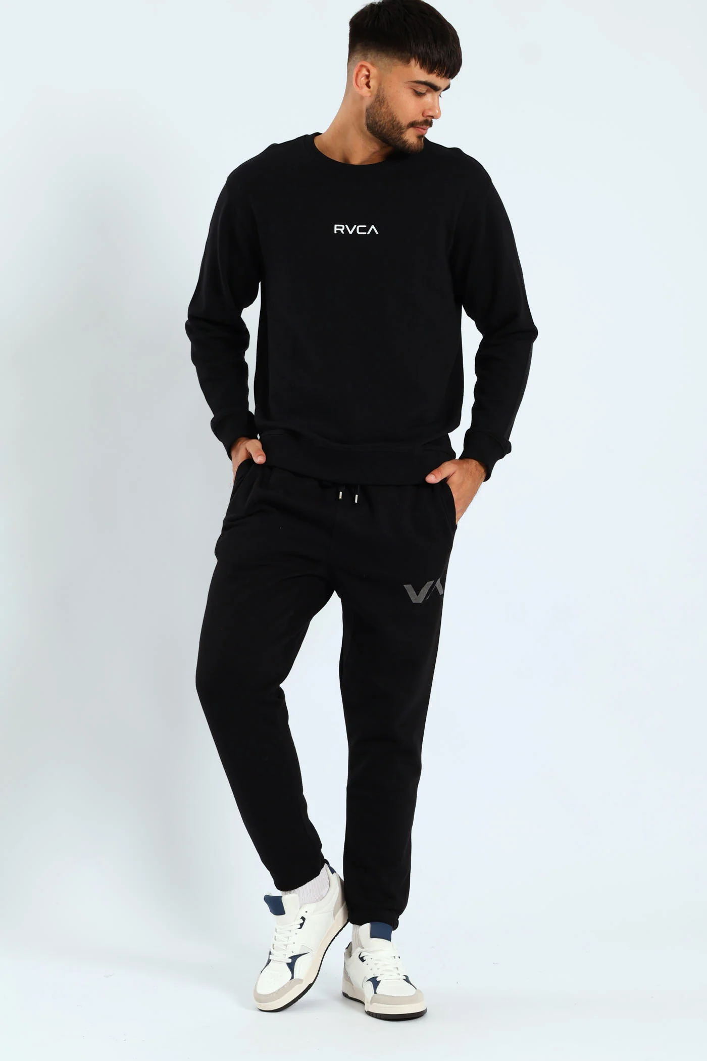 Small Crew Top - Black - Image 4