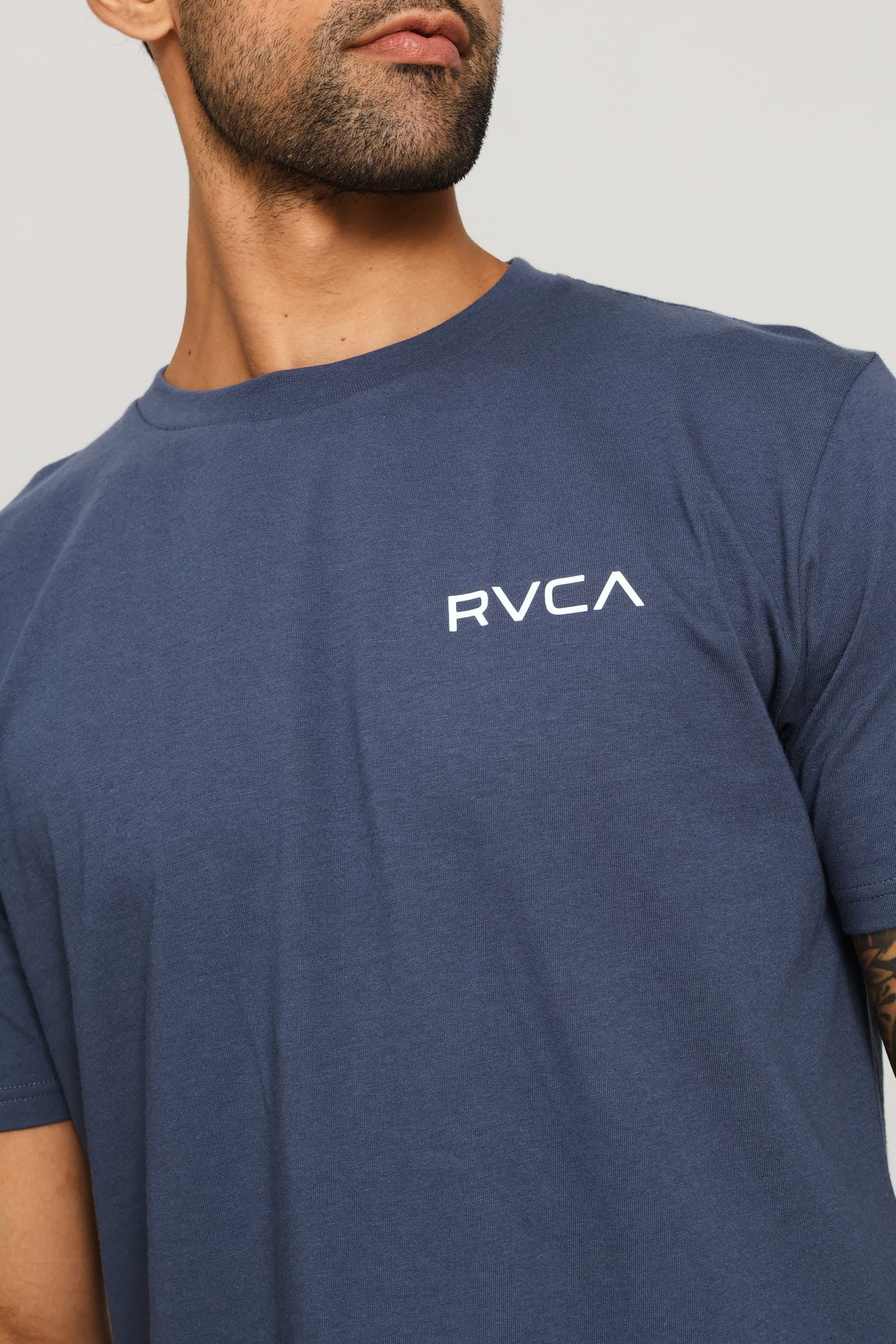Small Logo Essentials Short Sleeve Tee - Navy - Image 2