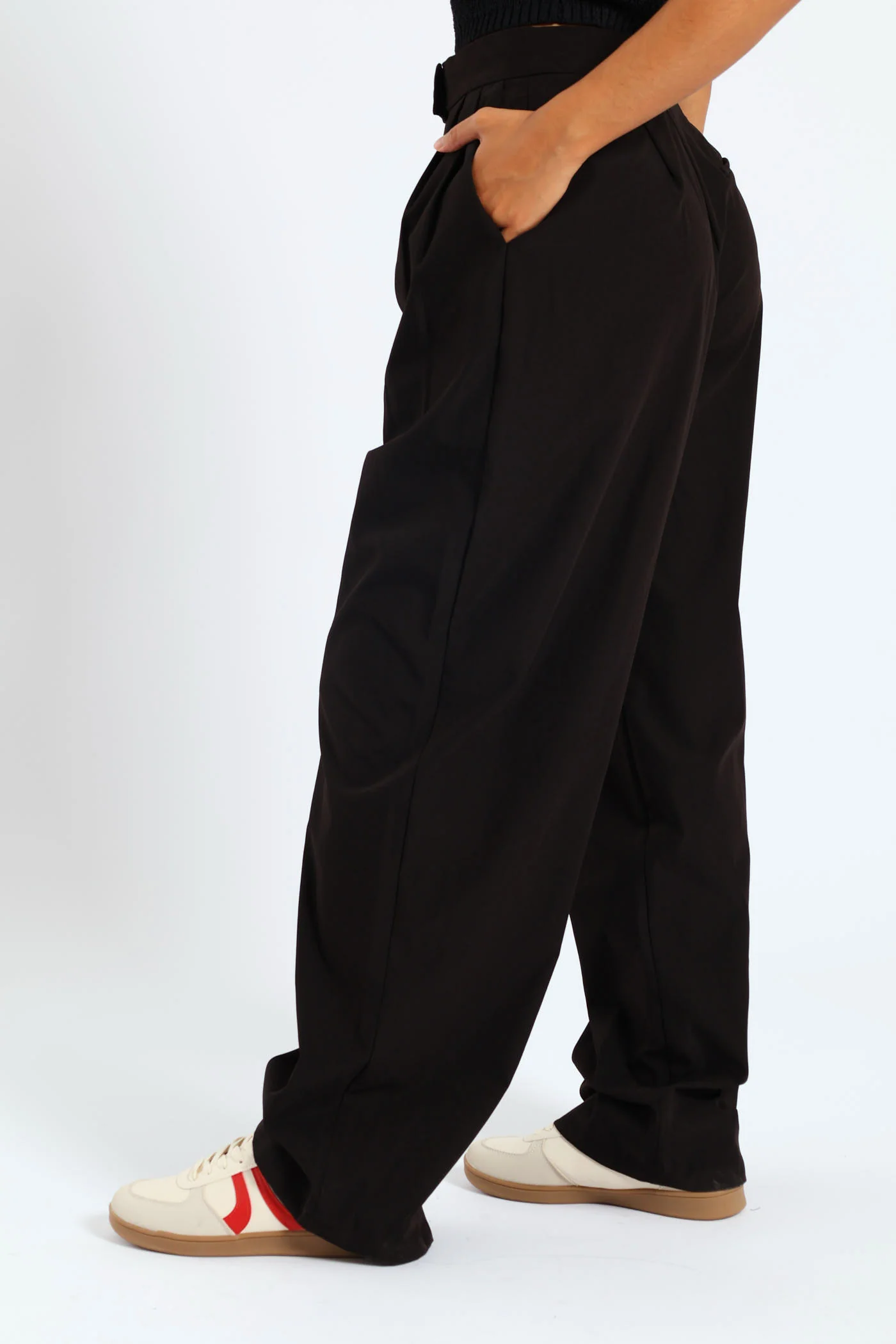 Smart Baggy Pleated Trouser - Black - Image 2